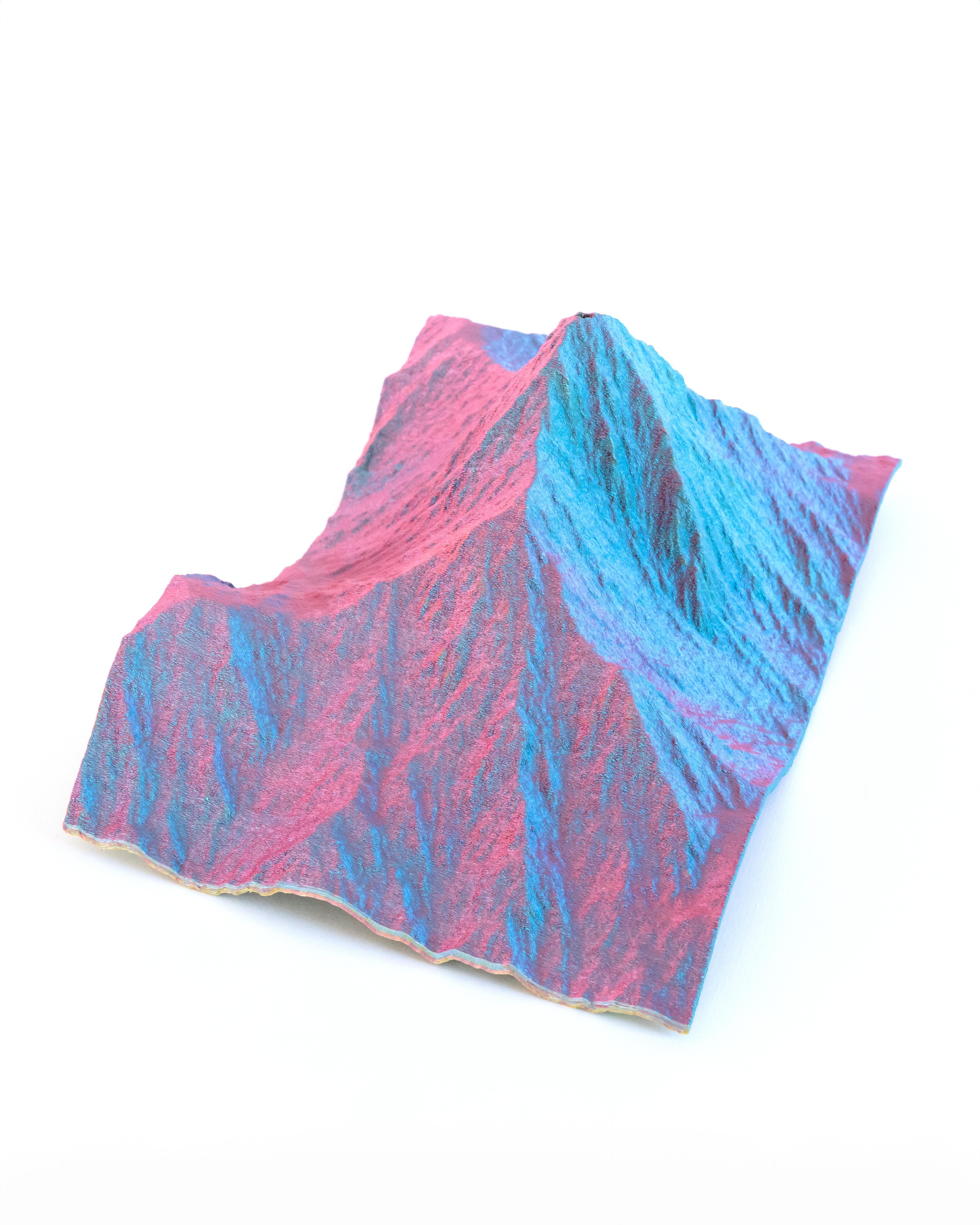 *FREEBIE* Hollow Mountains // Mt. Everest Totem + Plant Holder 3d model