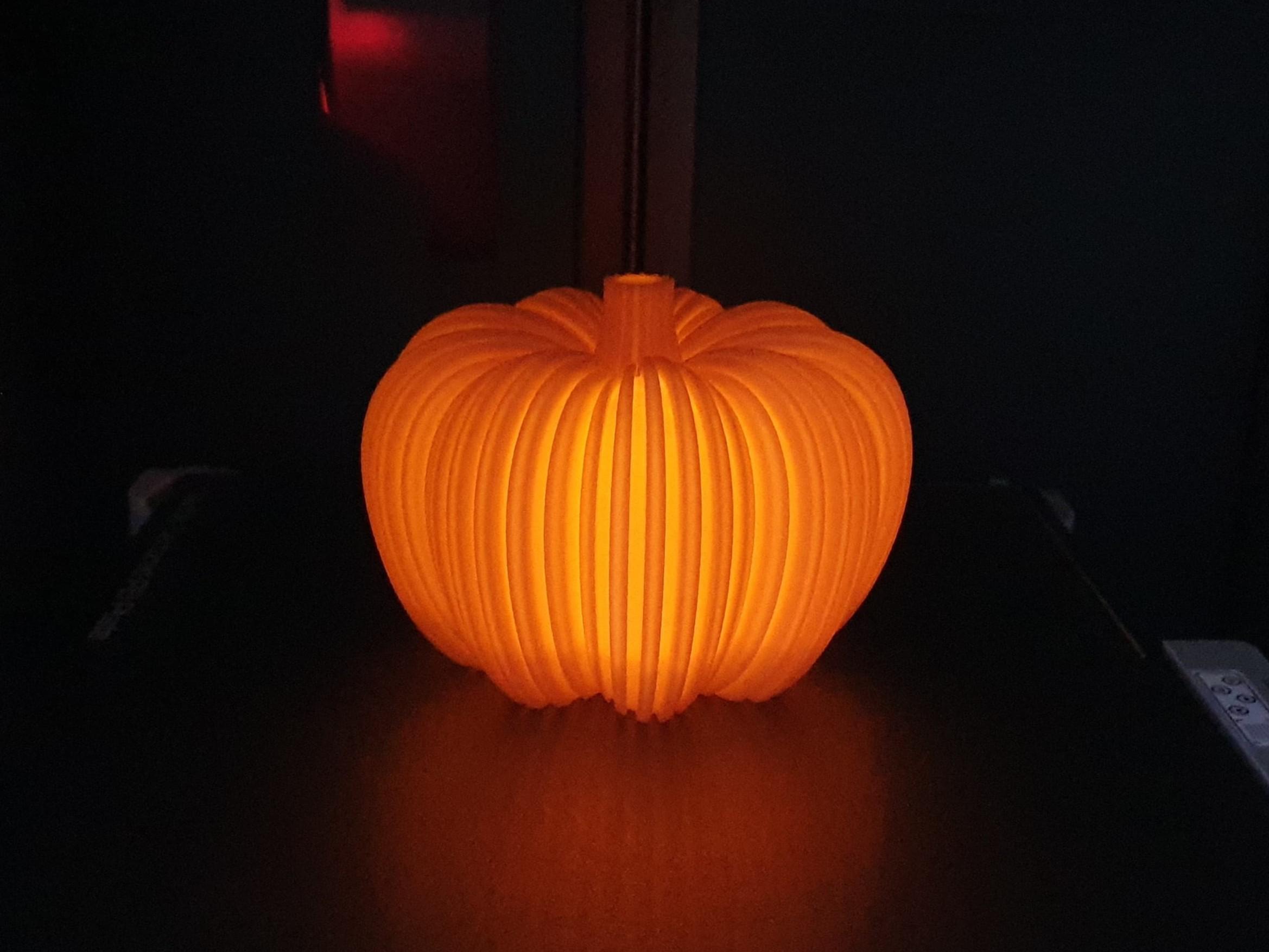 Halloween Pumpkin (tealight compatible) 3d model