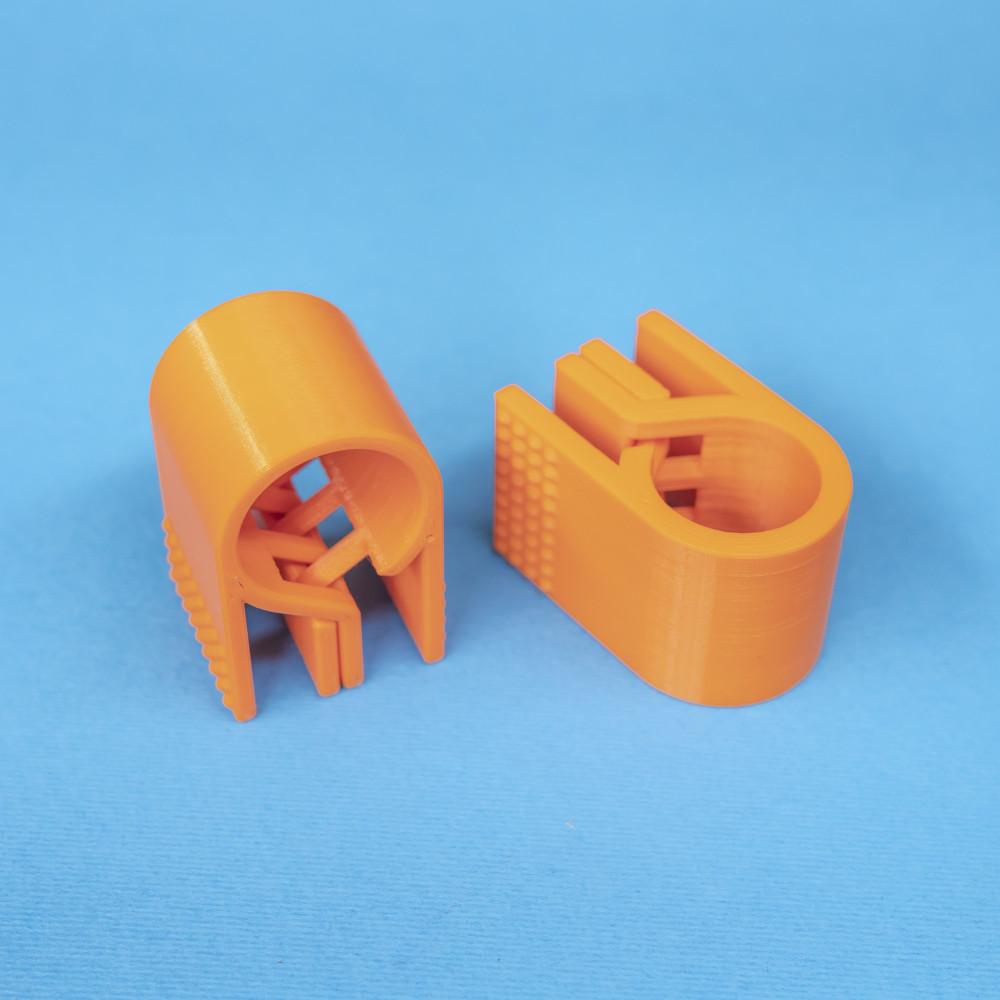 Round Compliant Clips 3d model