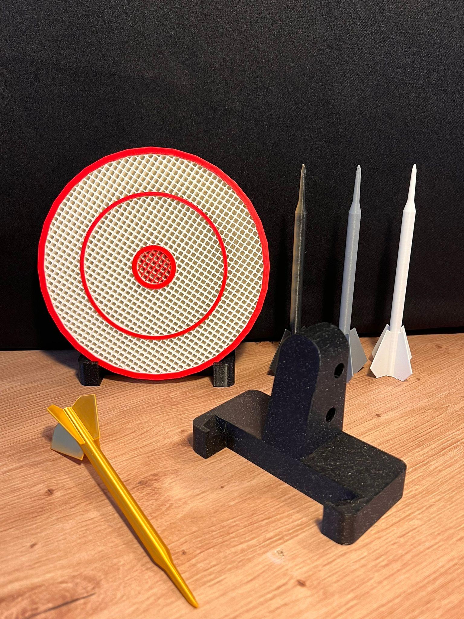 PORTABLE DARTBOARD WITH DARTS 3d model