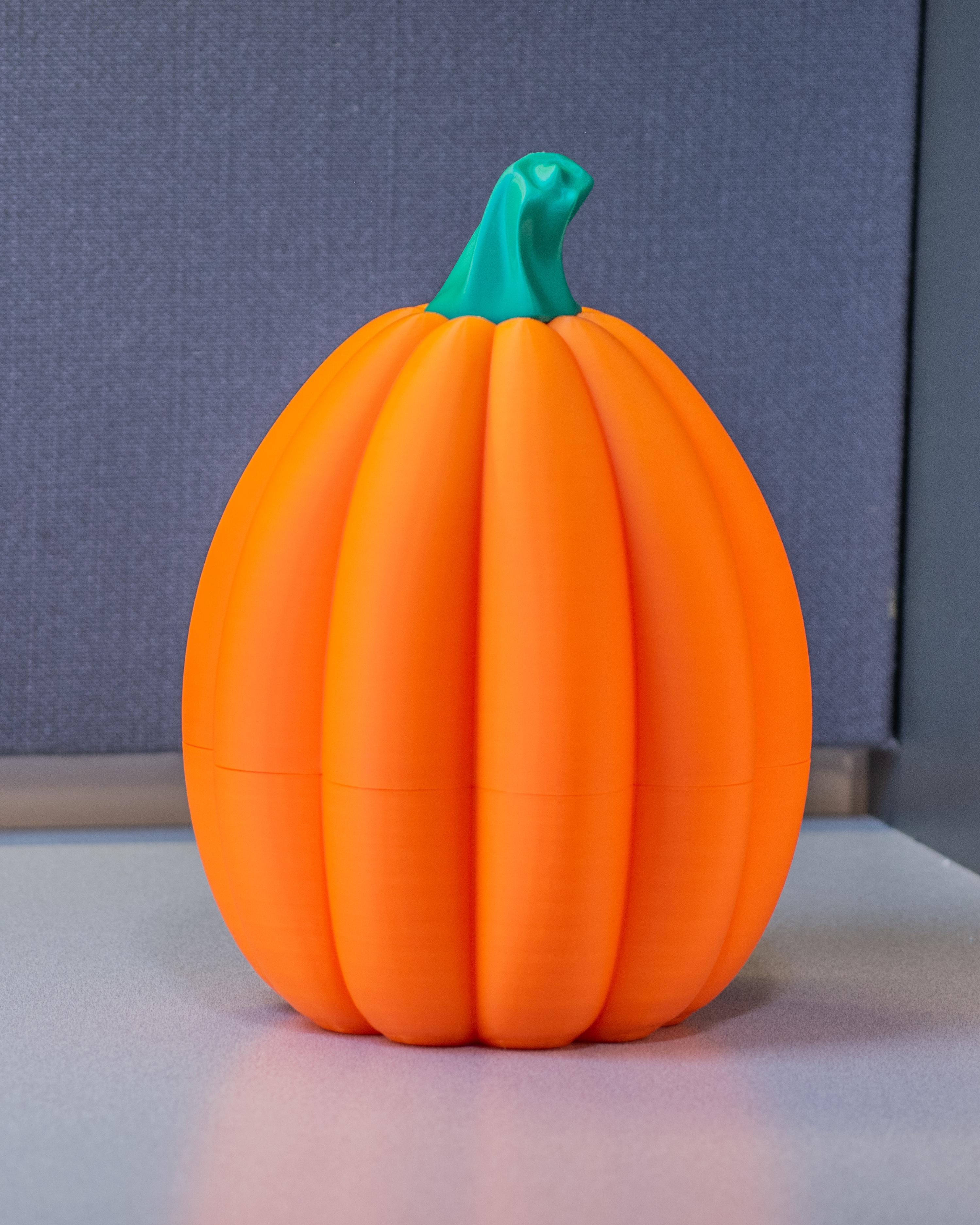 Large Pumpkin Egg 3d model