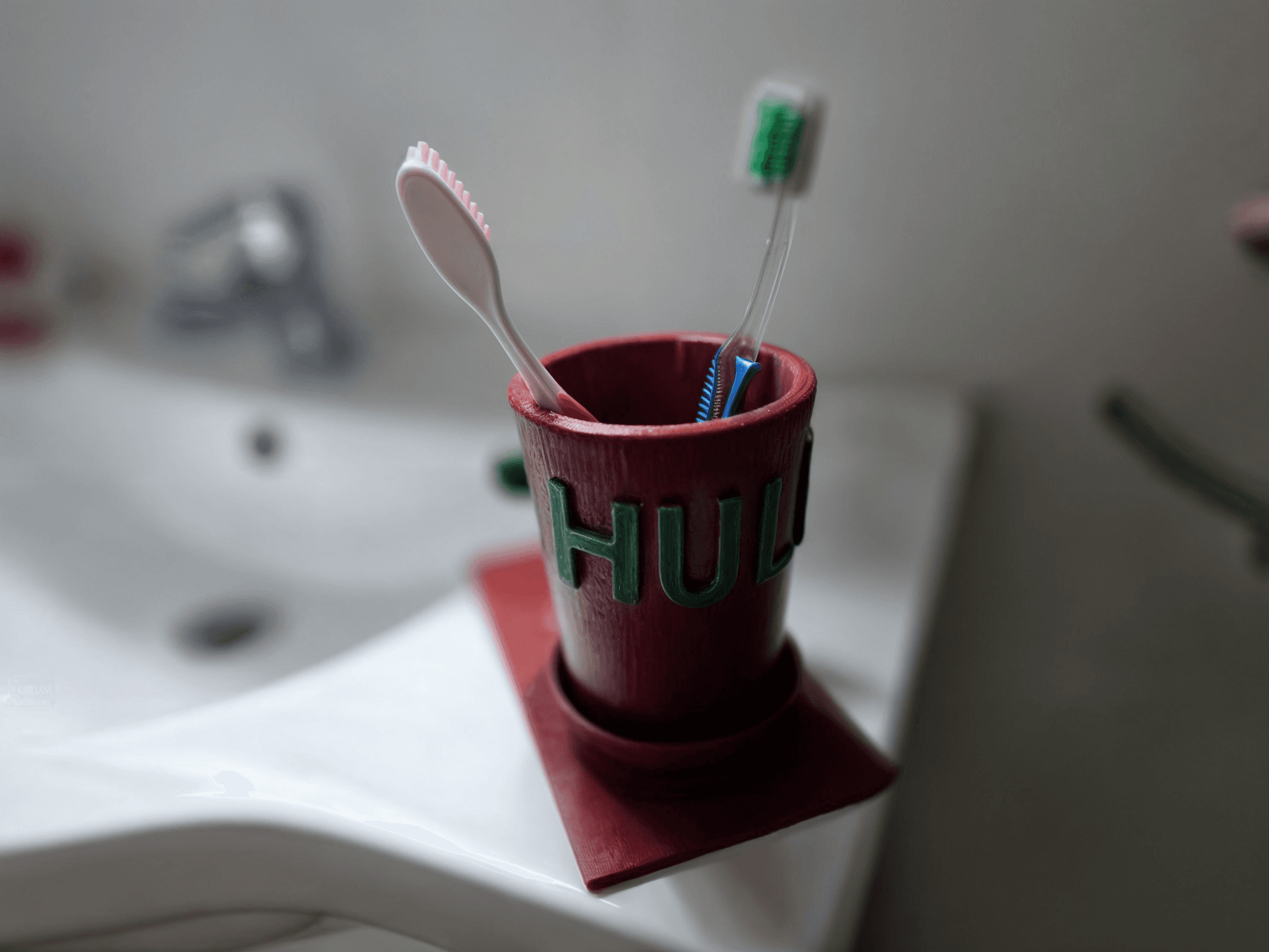 toothbrush holder Hulk 3d model