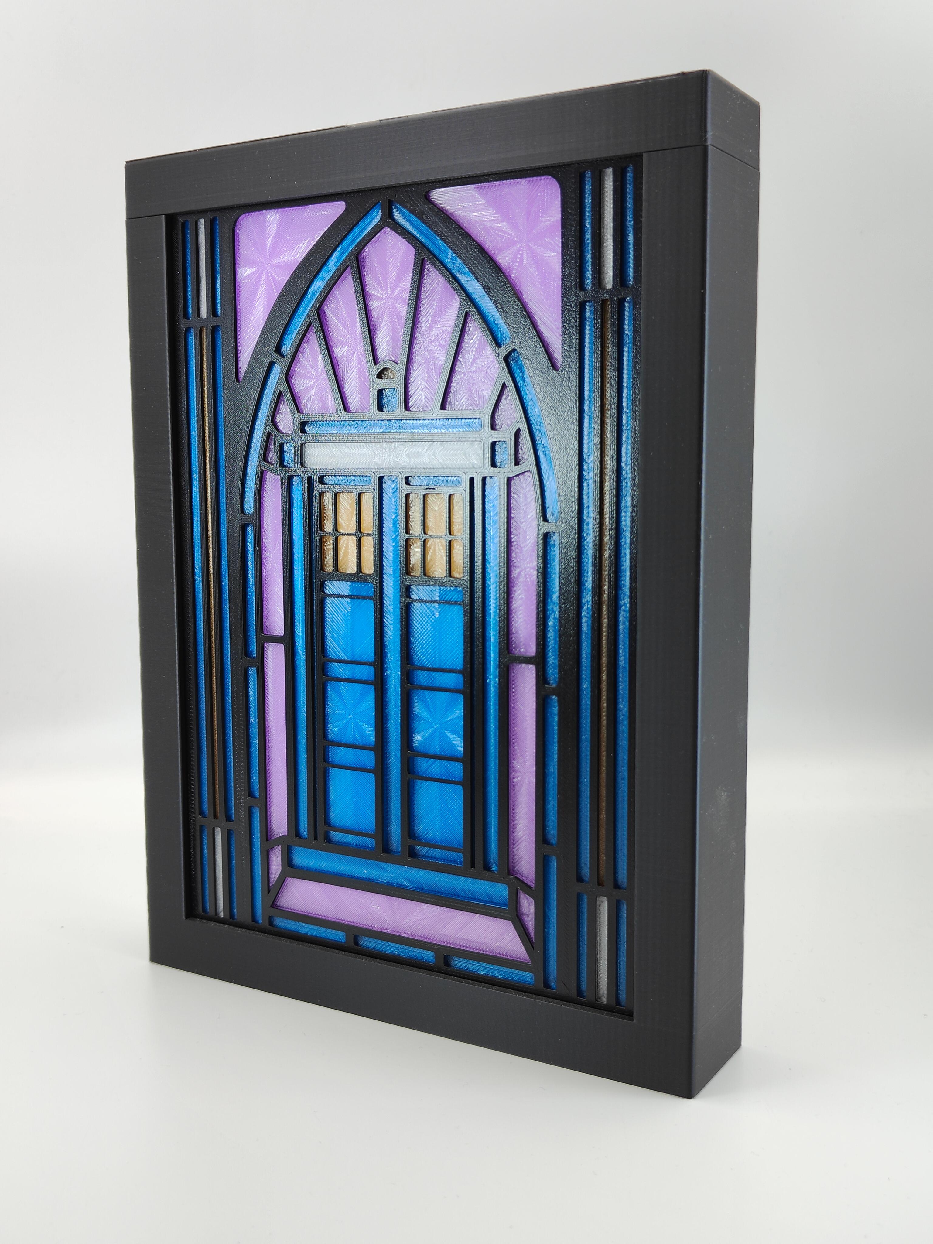 Doctor Who's TARDIS Stained Glass Light Box 3d model