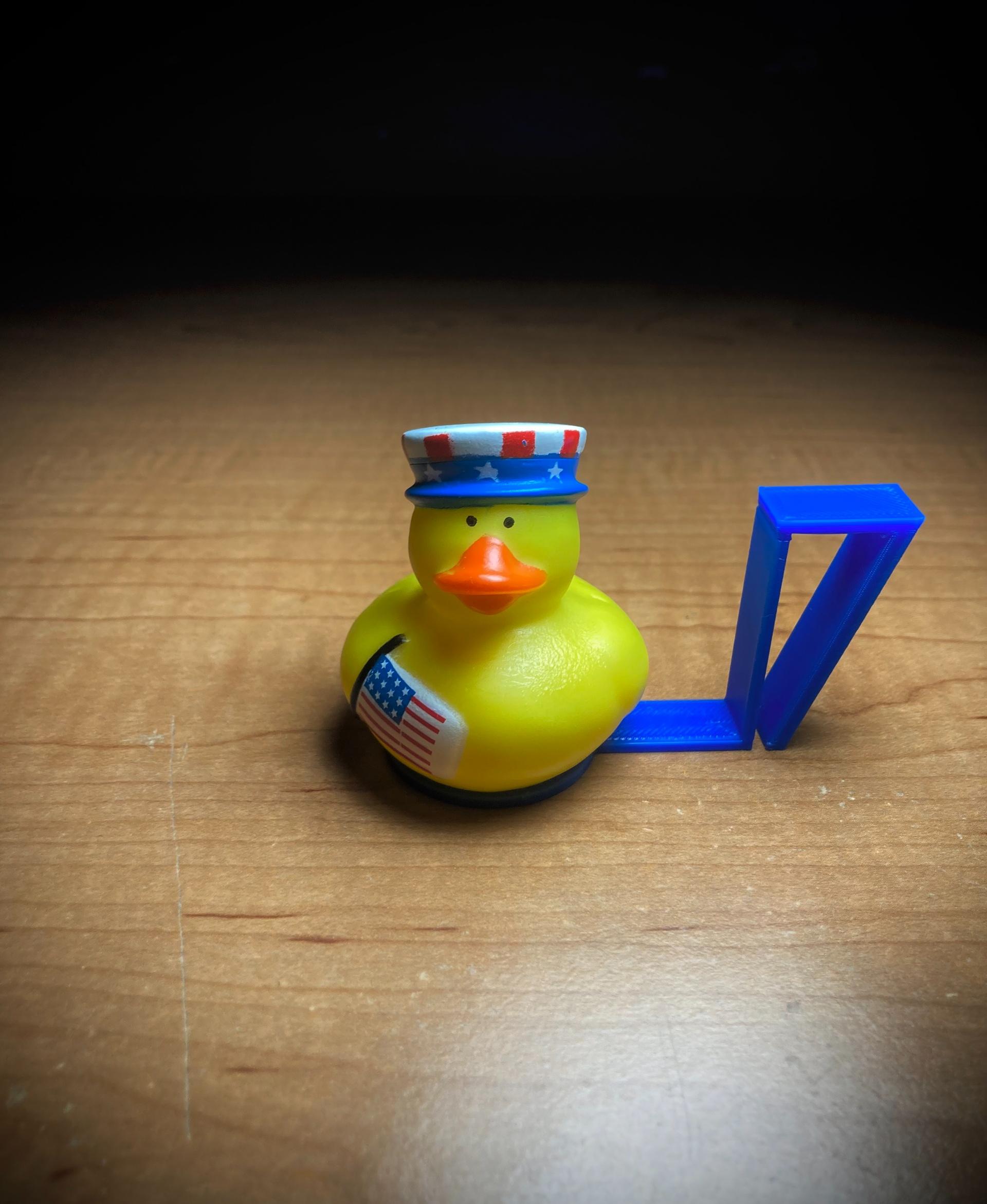 Rubber Duck Clip - The ducks name is Uncle Sam - 3d model