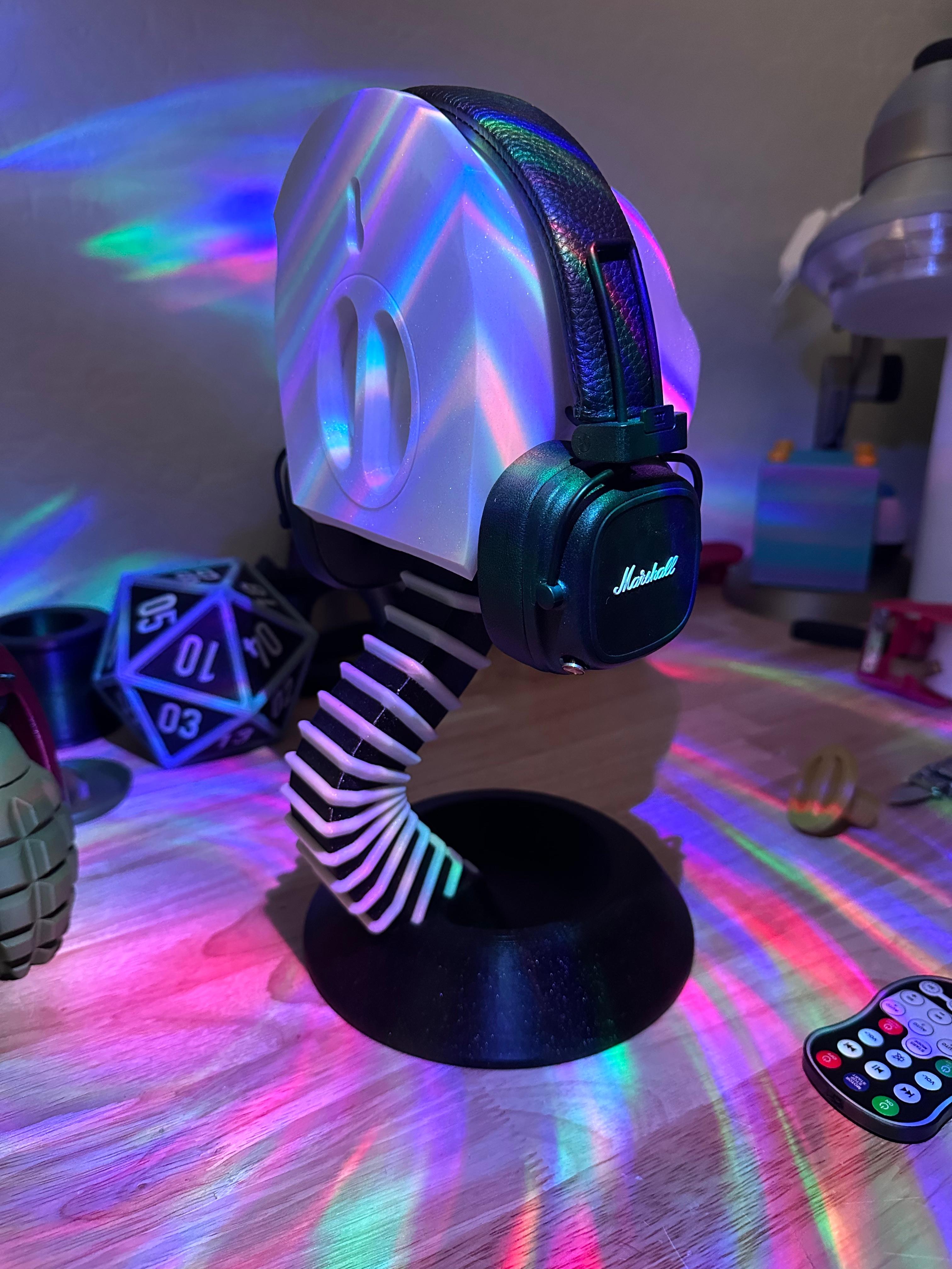 Vertebrae - Skull Candy Headphone Stand  3d model