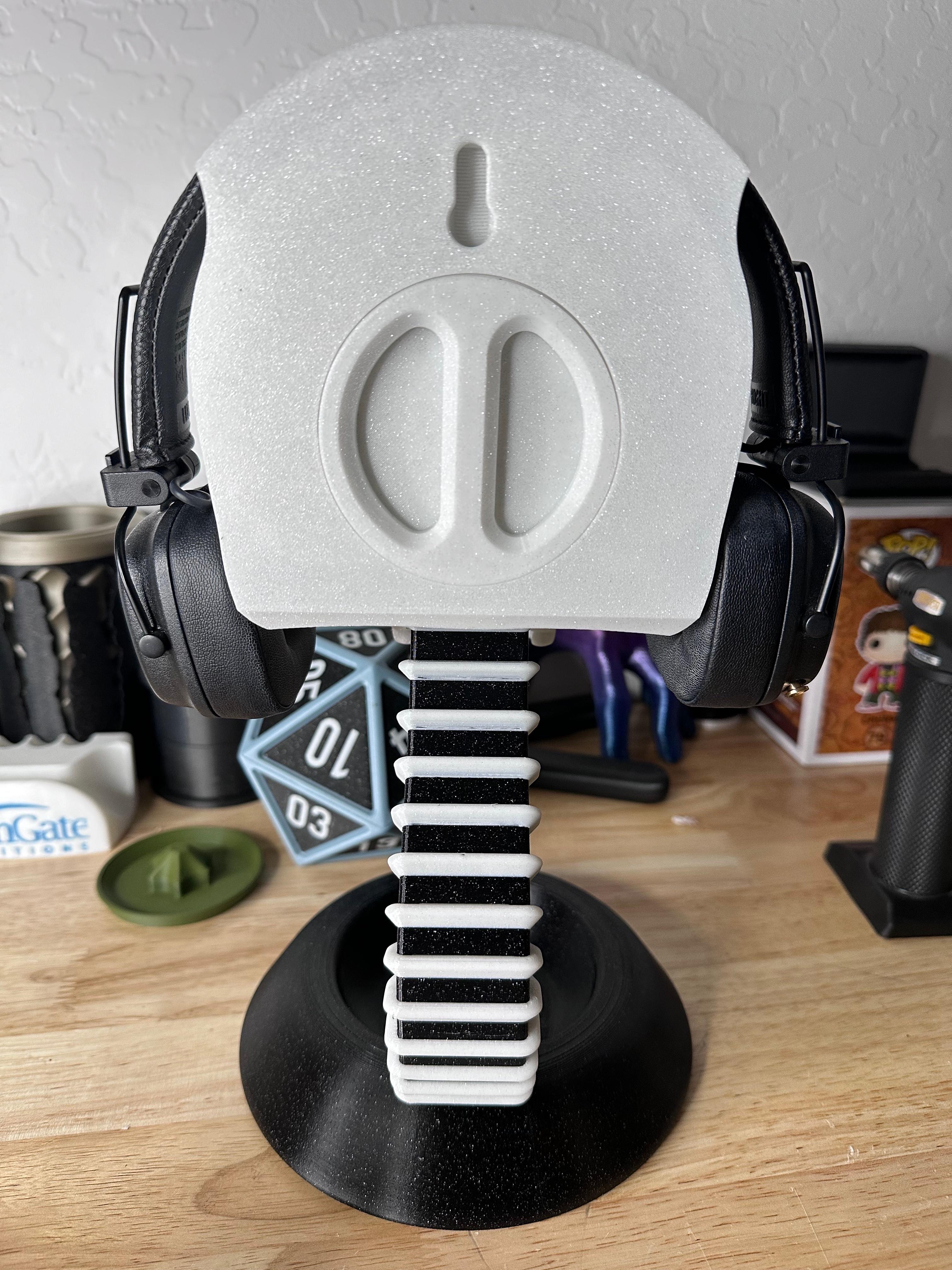 Vertebrae - Skull Candy Headphone Stand  3d model