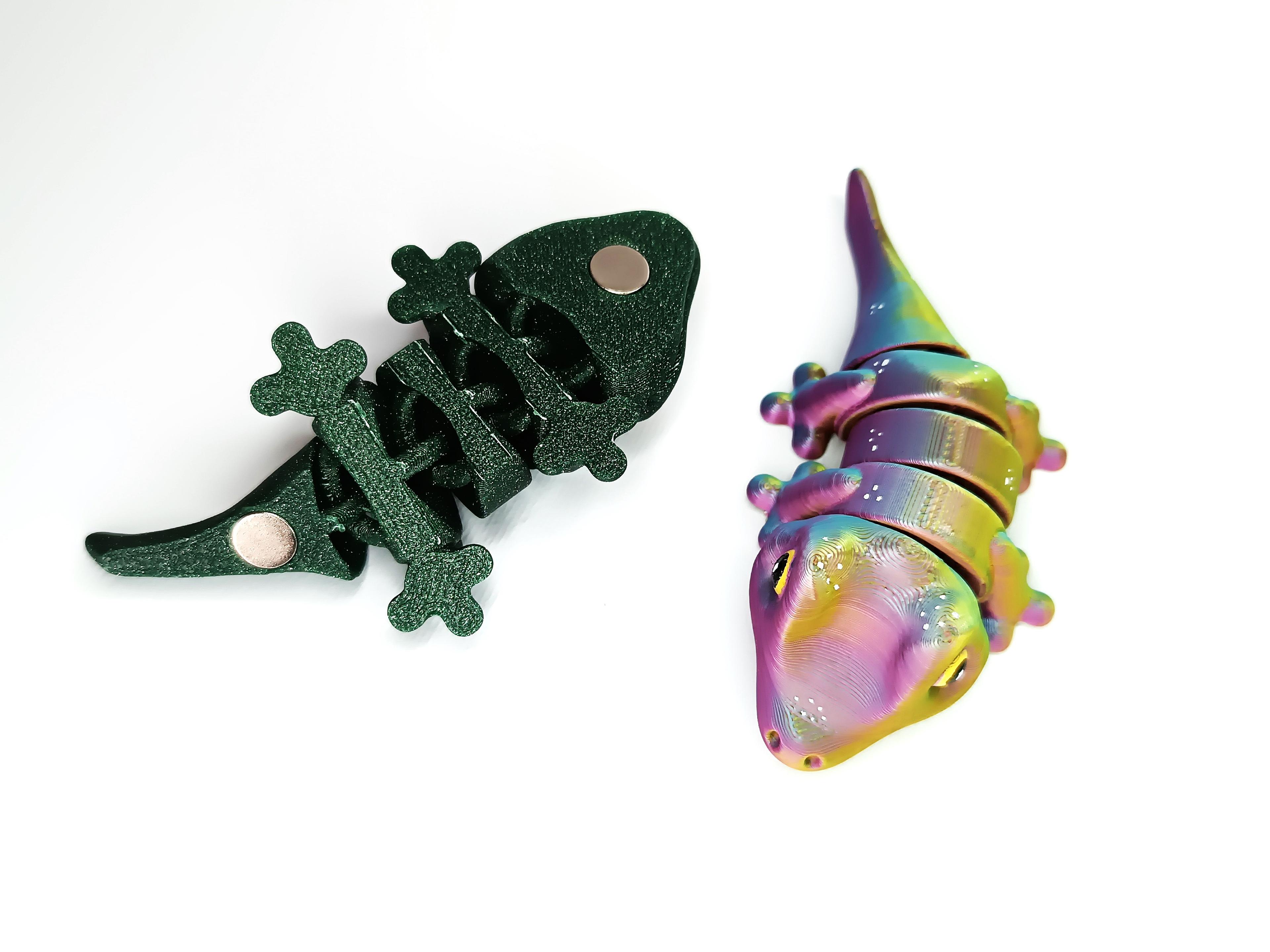  Cute Flexi Gecko (Keychain & Magnet) 3d model