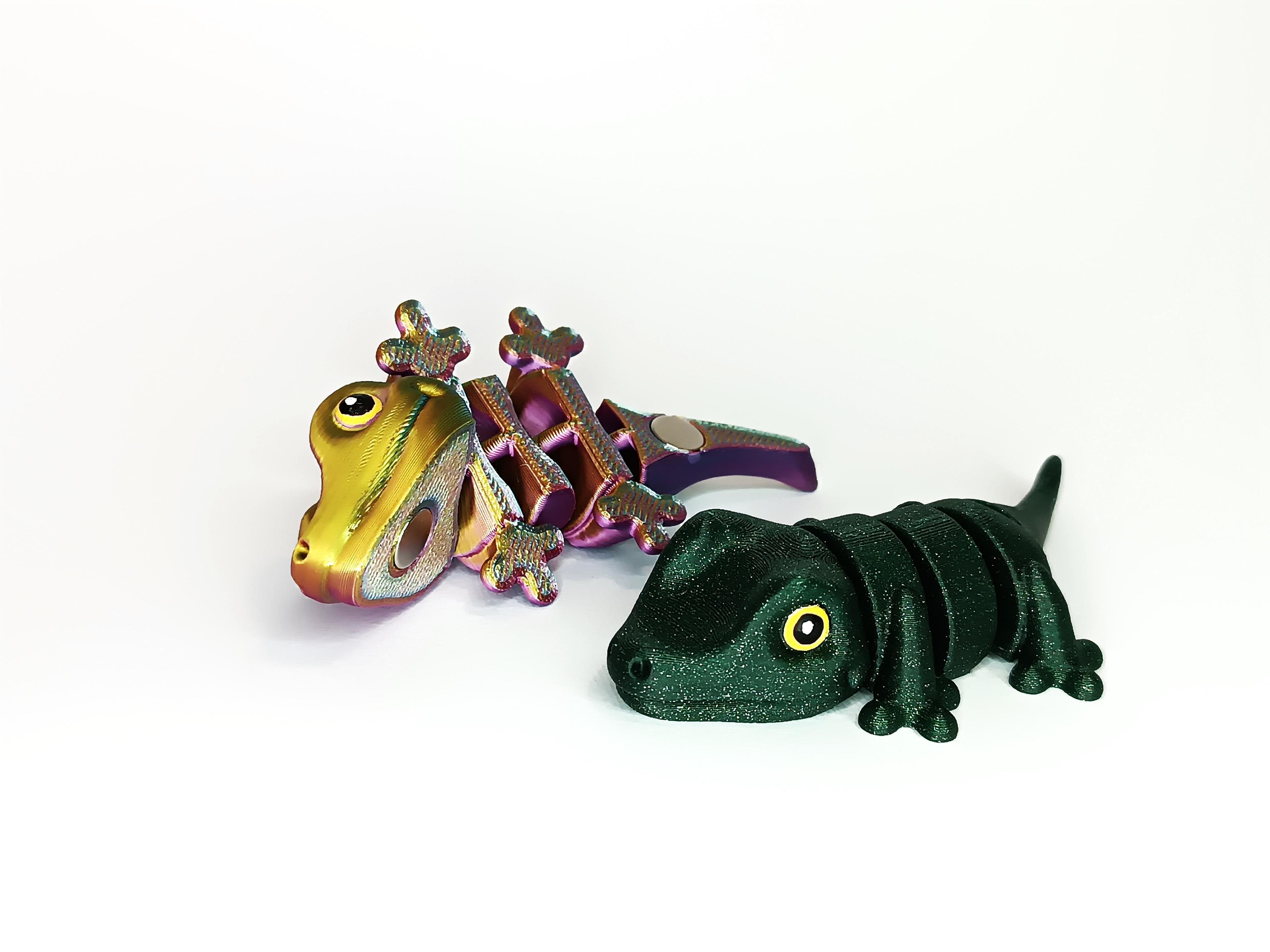  Cute Flexi Gecko (Keychain & Magnet) 3d model