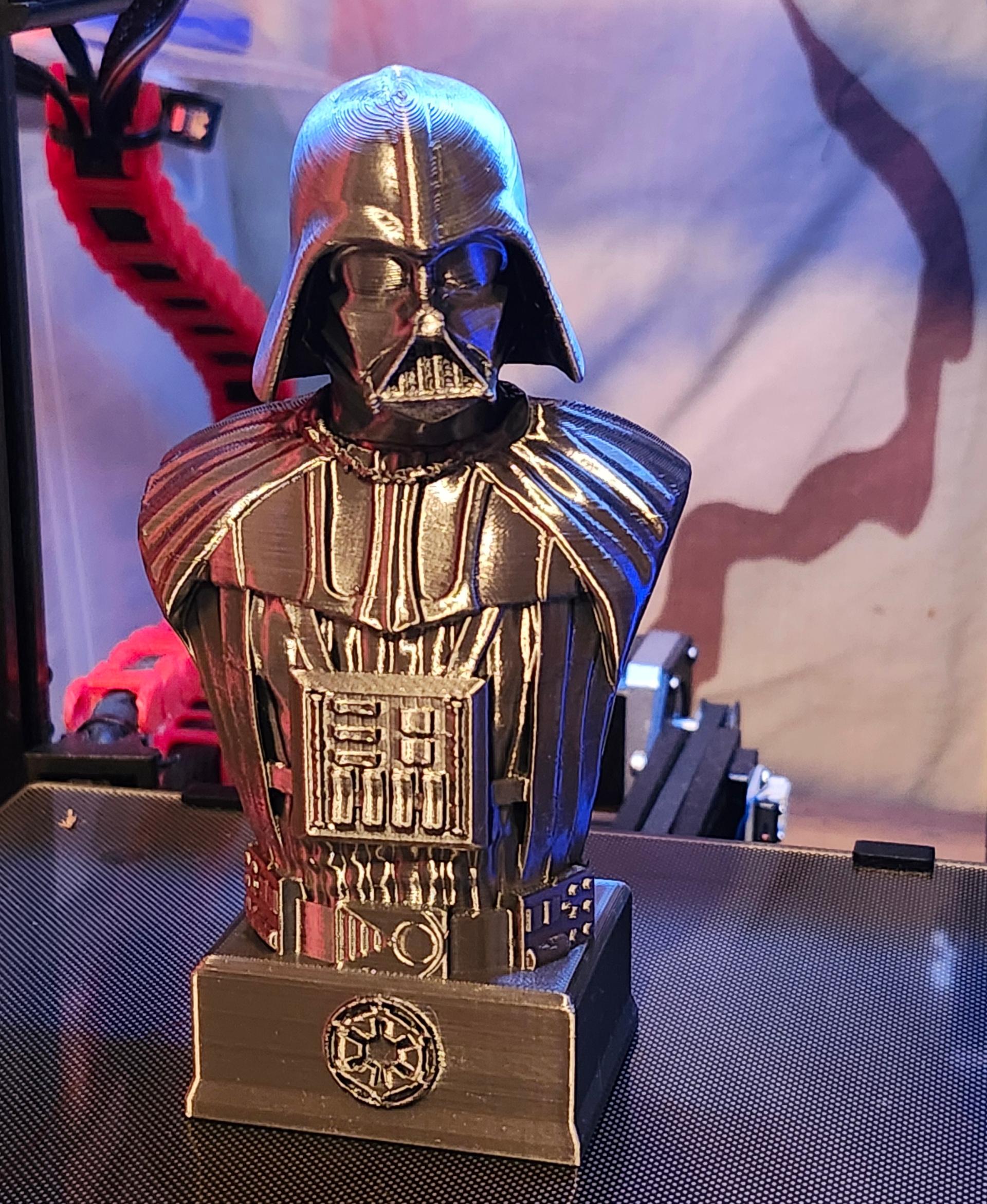 Darth  Vader Bust (Pre - Made on an Ender 3 using Ziro's Silky Black Silver PLA - 3d model