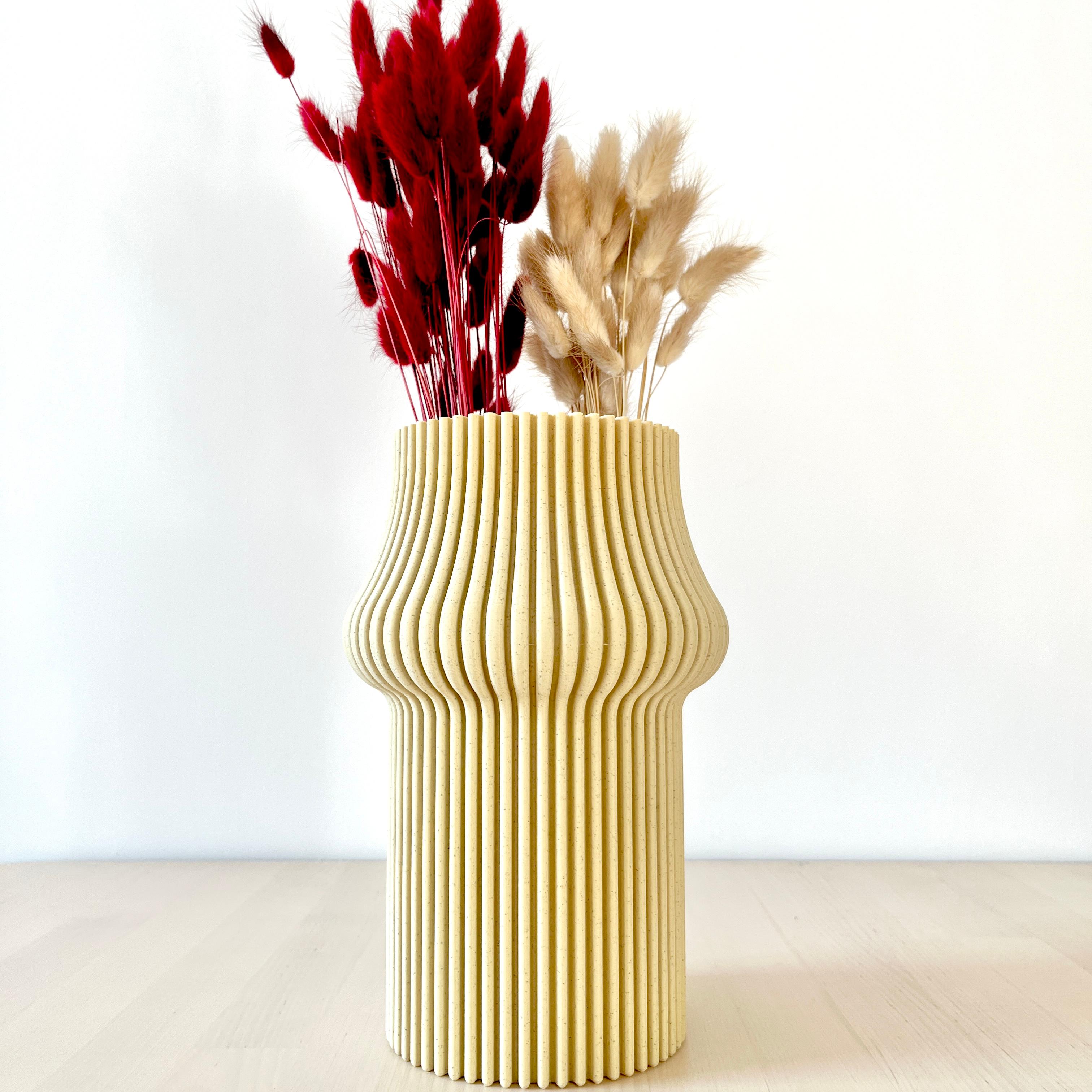 Compression vase - a modern and sleek department for flowers 3d model