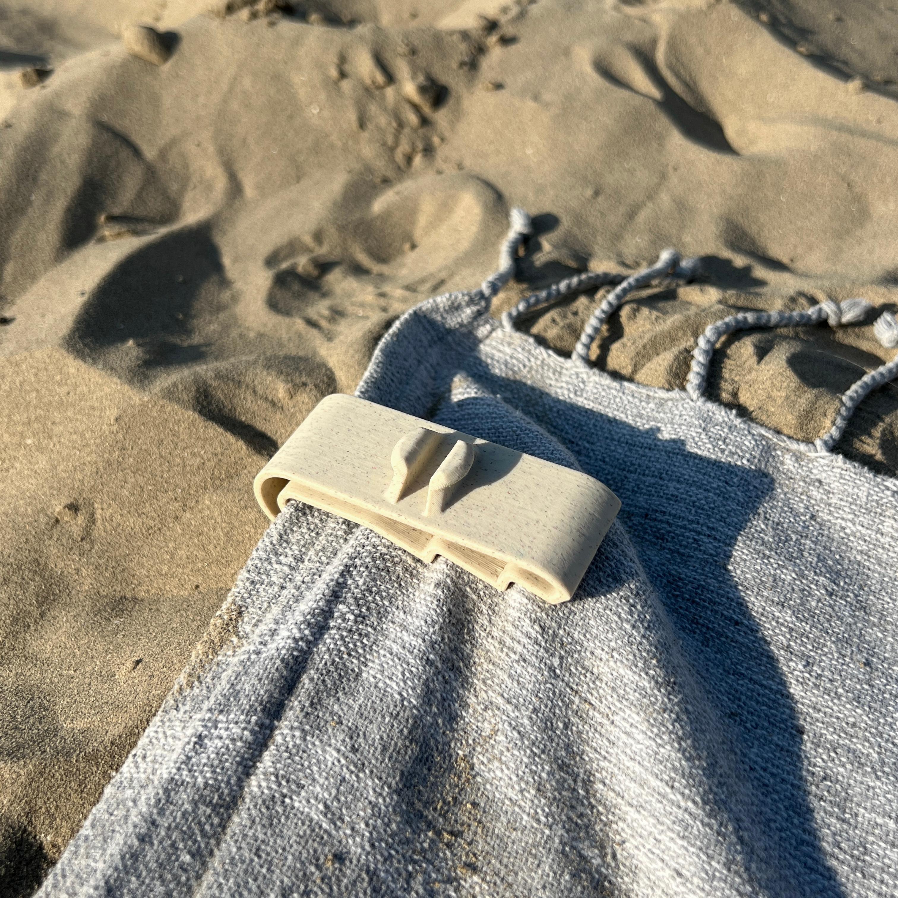 Customizable beach towel clip 🏖️ 3d model