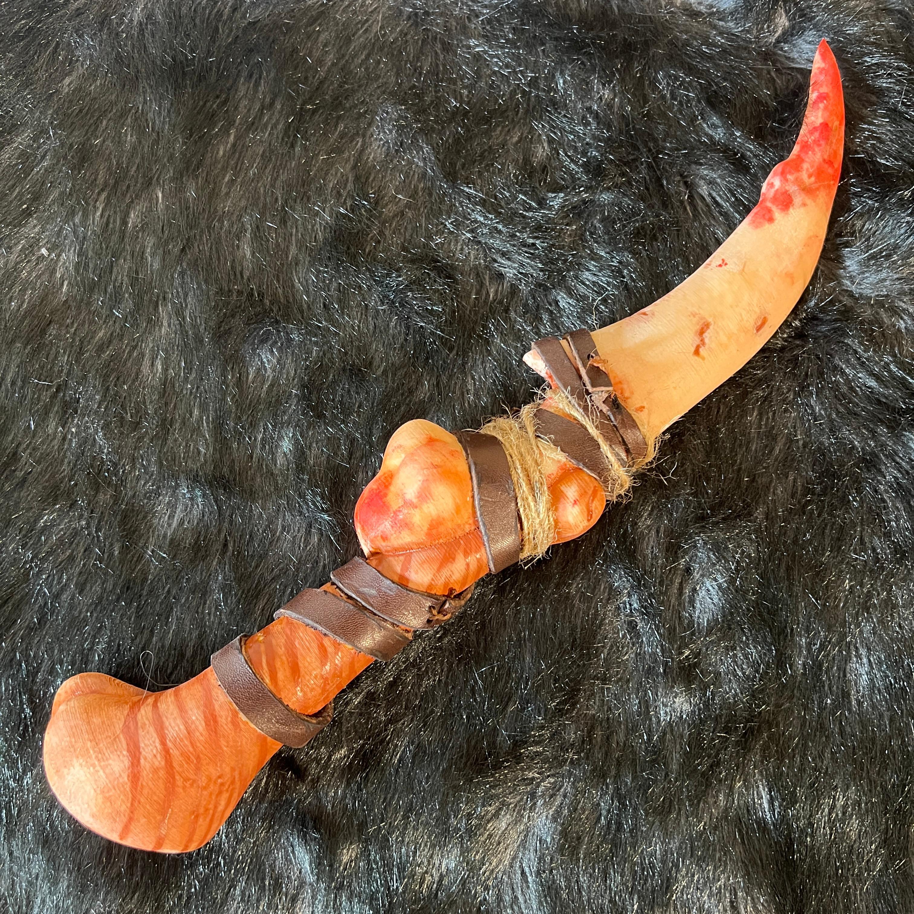 Tooth Dagger Replica: Inspired by Raised By Wolves Diablo 4 3d model