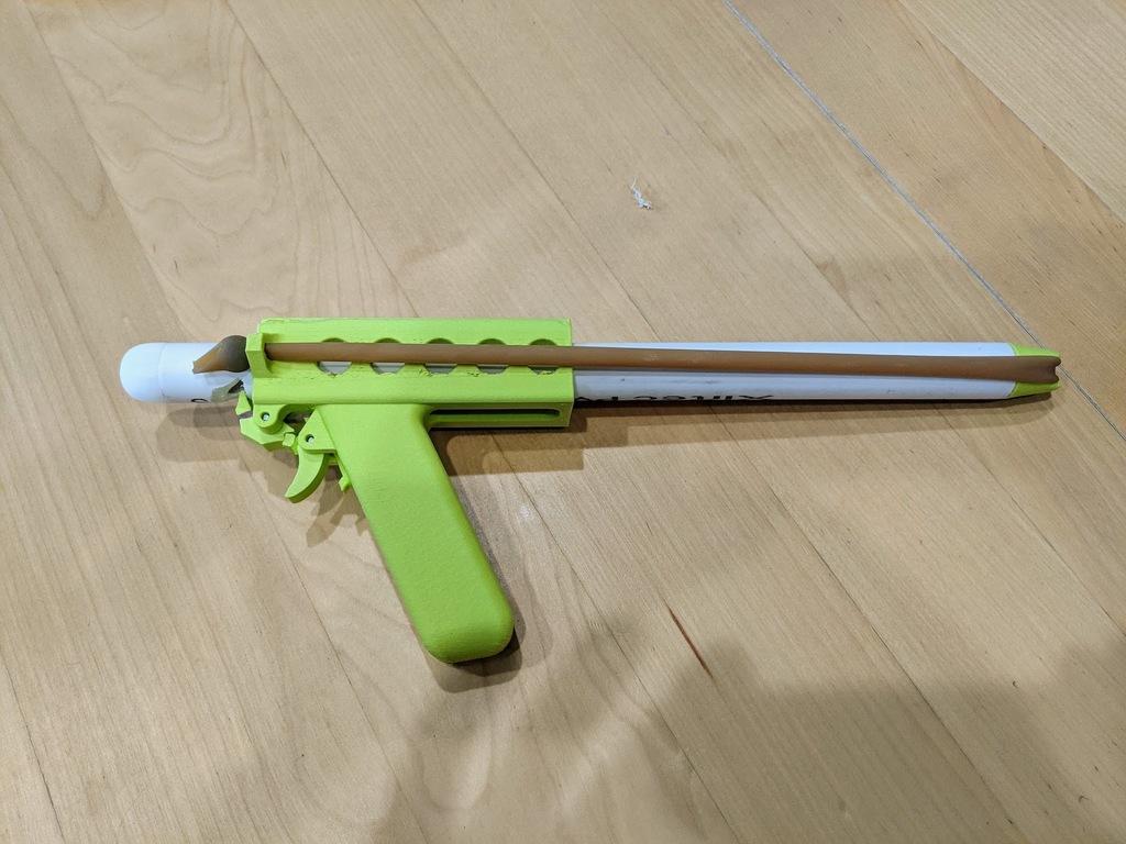 Pool Toy Spear Gun 3d model