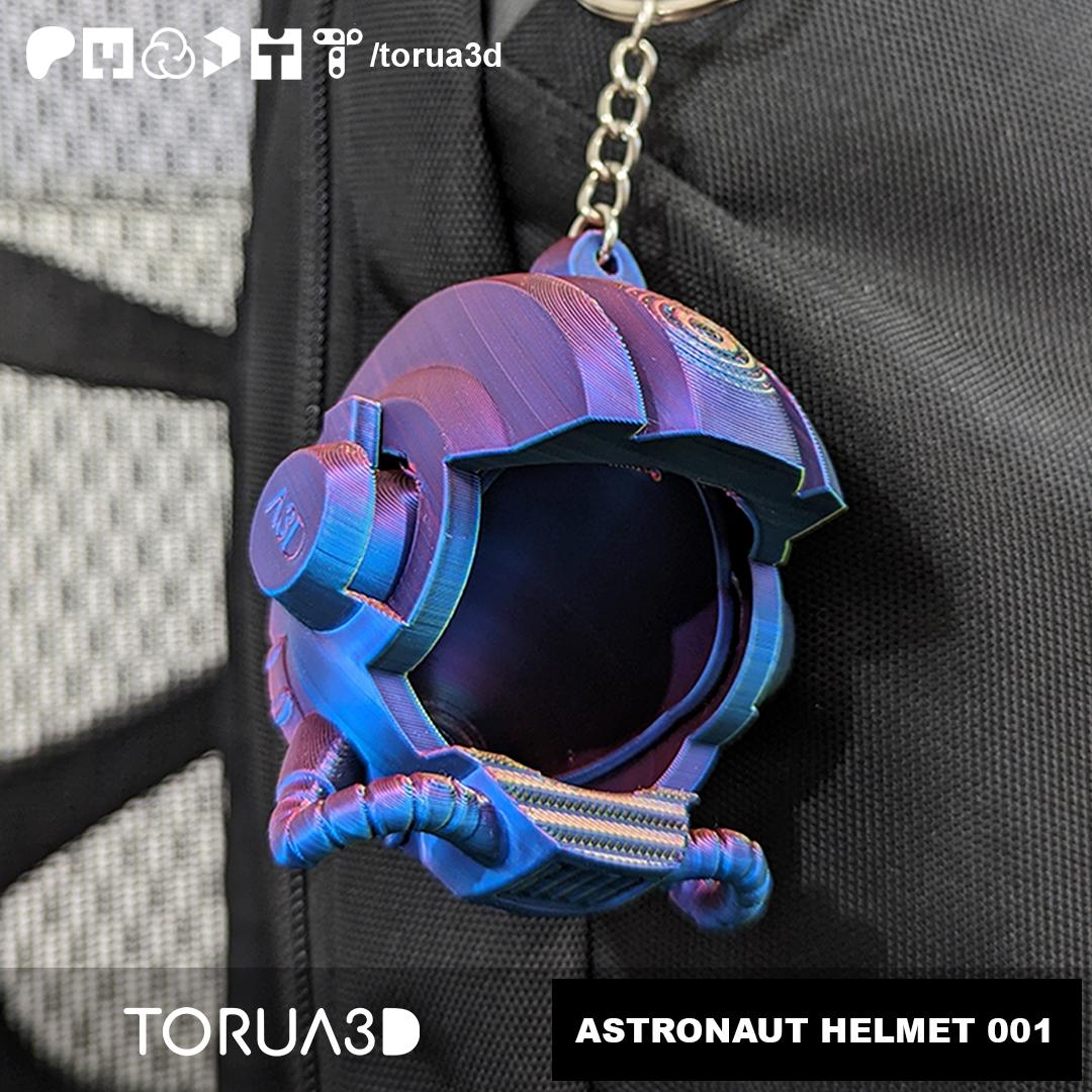 Astronaut Helmet Keychain 001 - Print in place 3d model