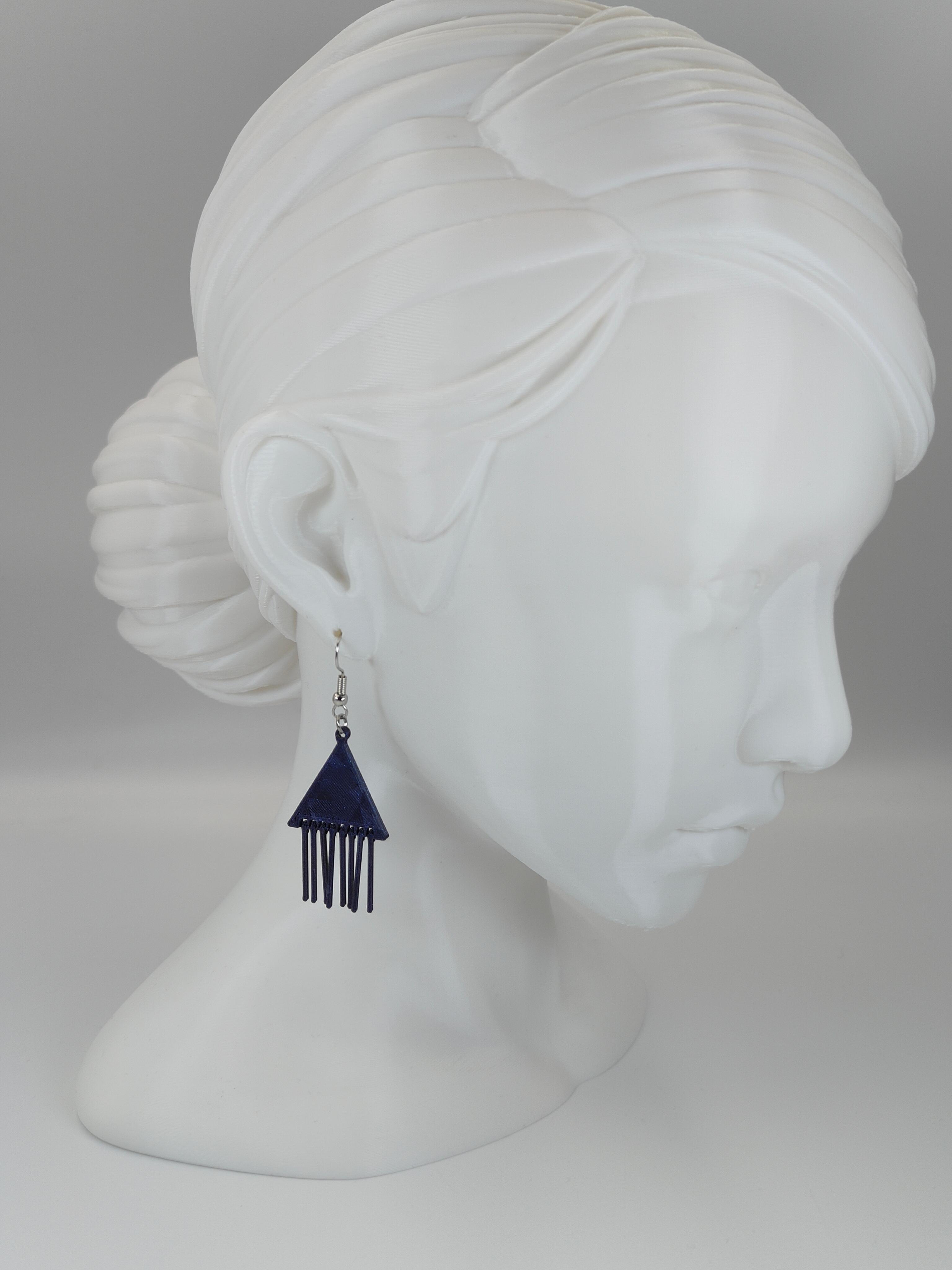 3D Printable Earring - Triangle Trickle Full 3d model