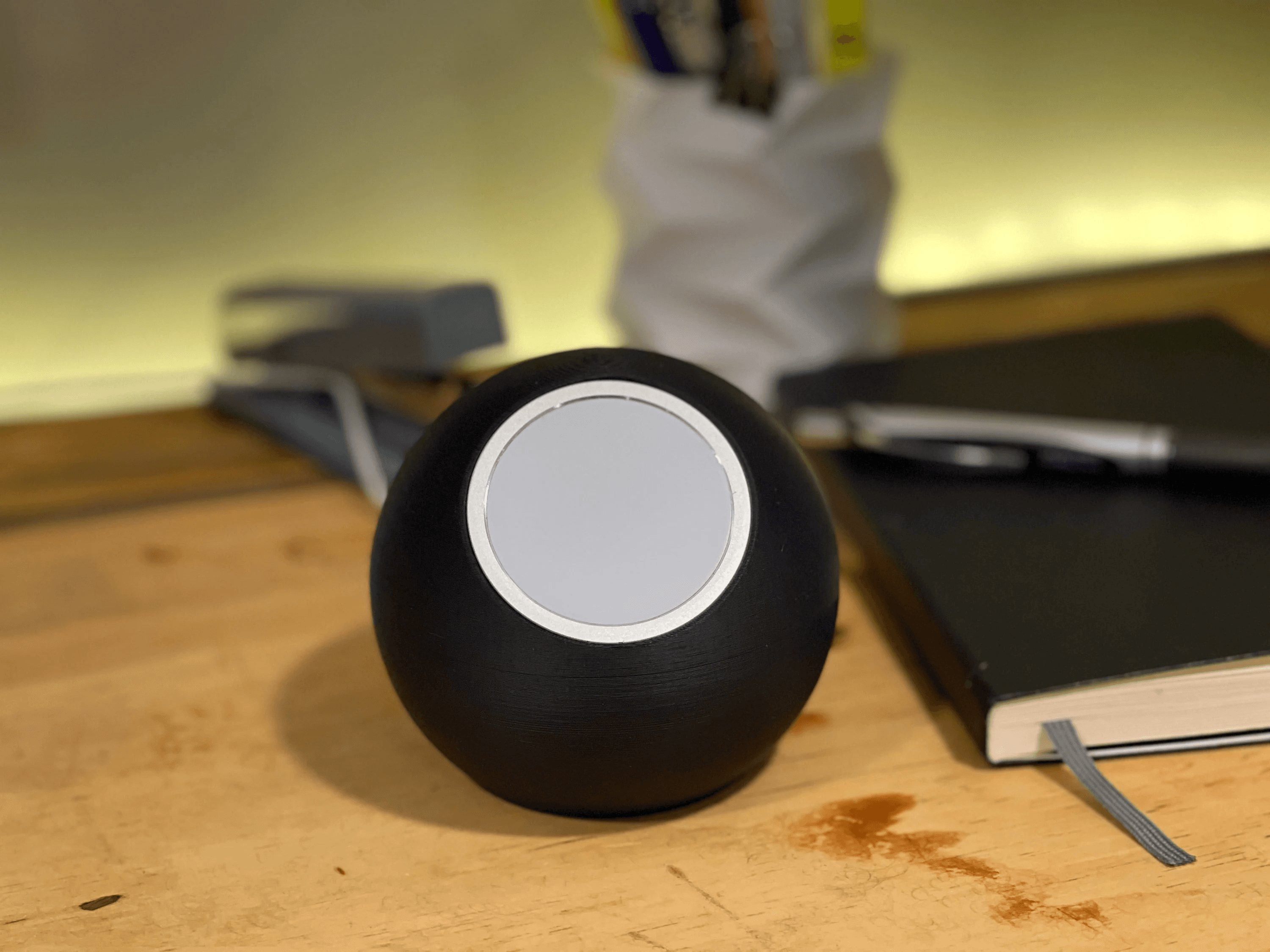 iPhone MagSafe Dock, Phone Desk Stand, 3D Printed Globe (Personal Use Version) 3d model