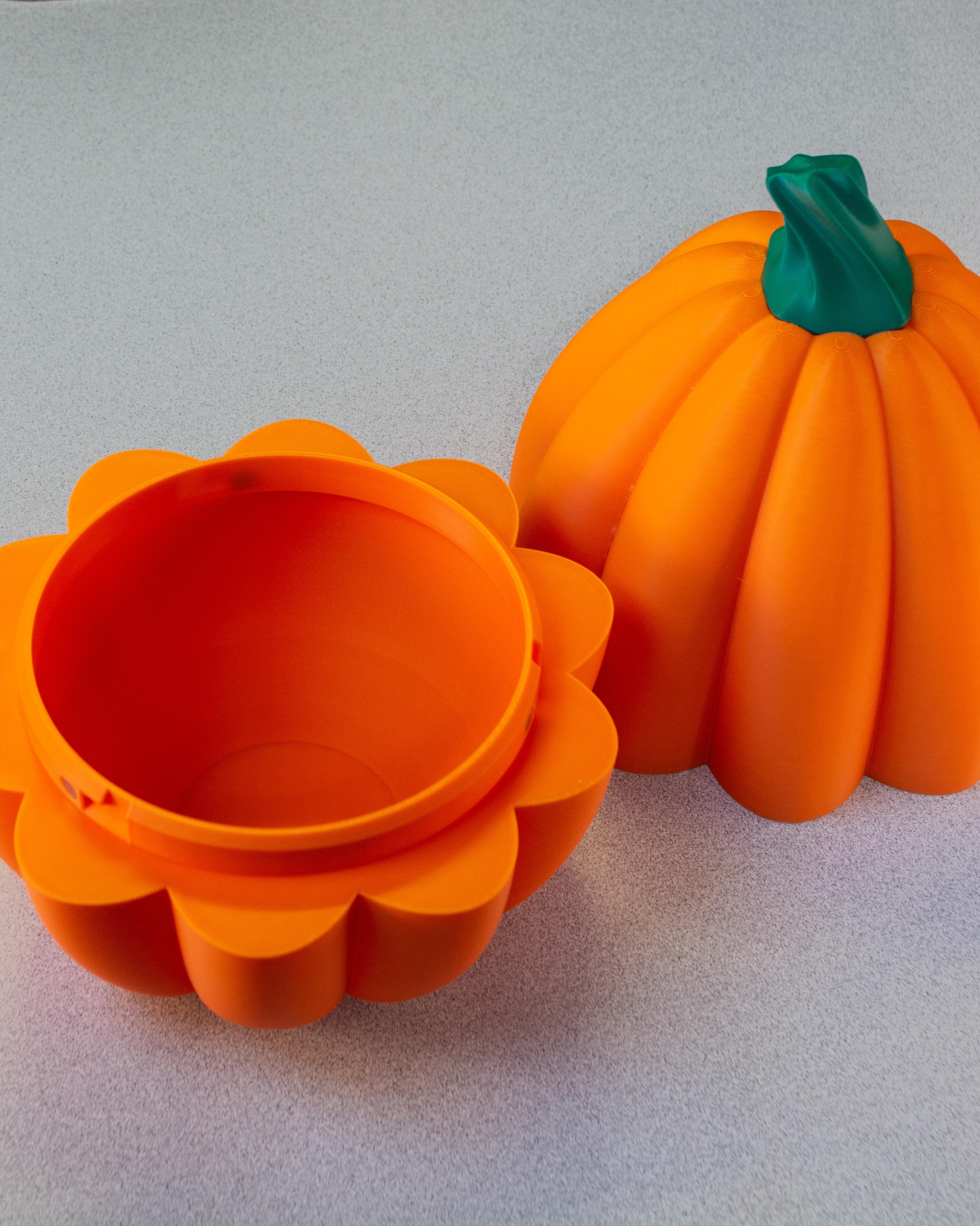 Pumpkin Egg 3d model