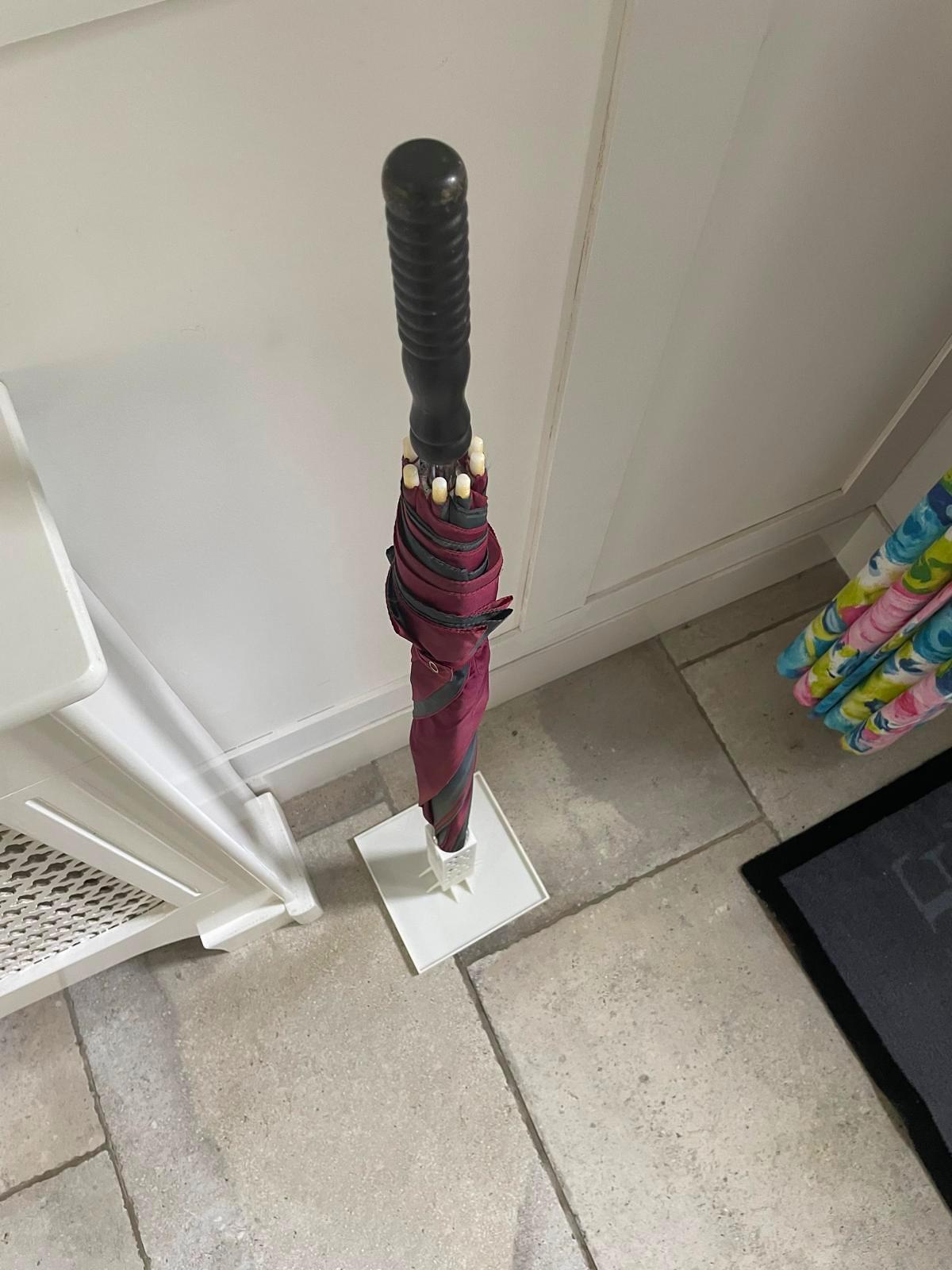 Umbrella holder/dryer (print in place) 3d model