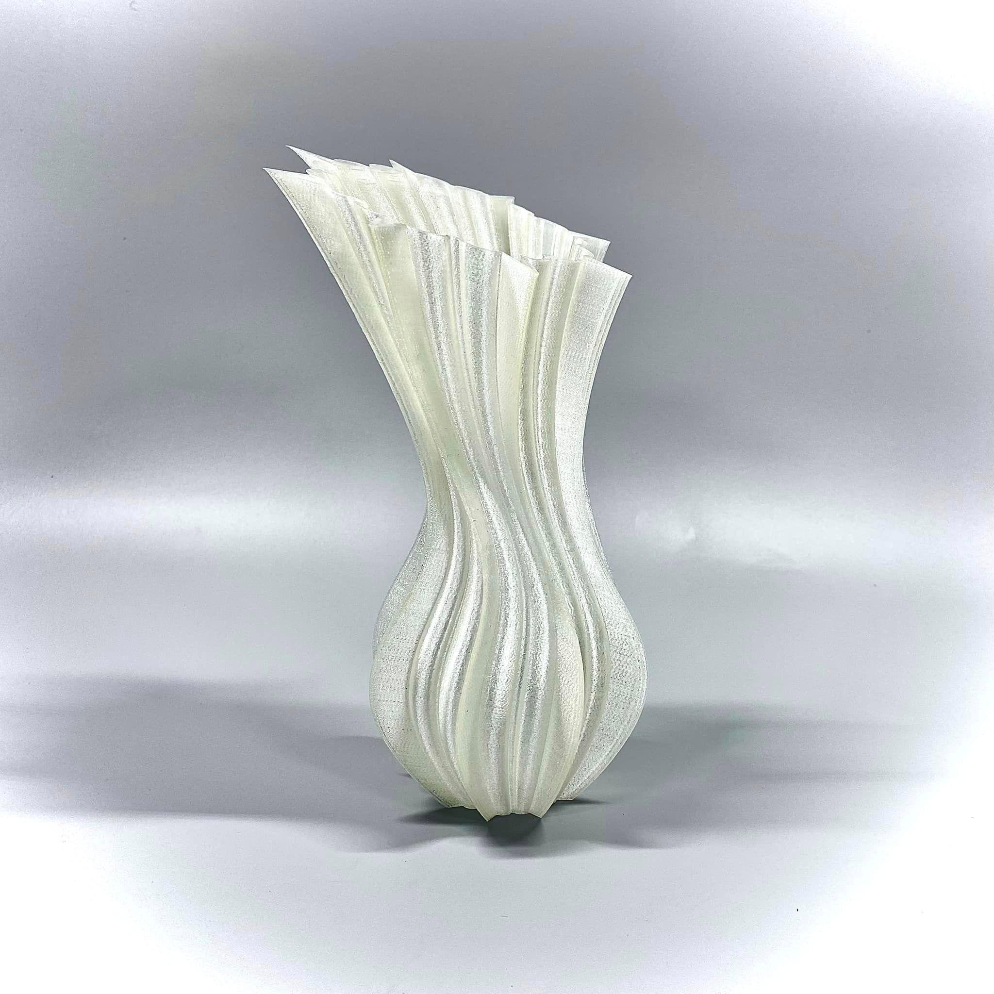 Bulb Vase Trio 3d model