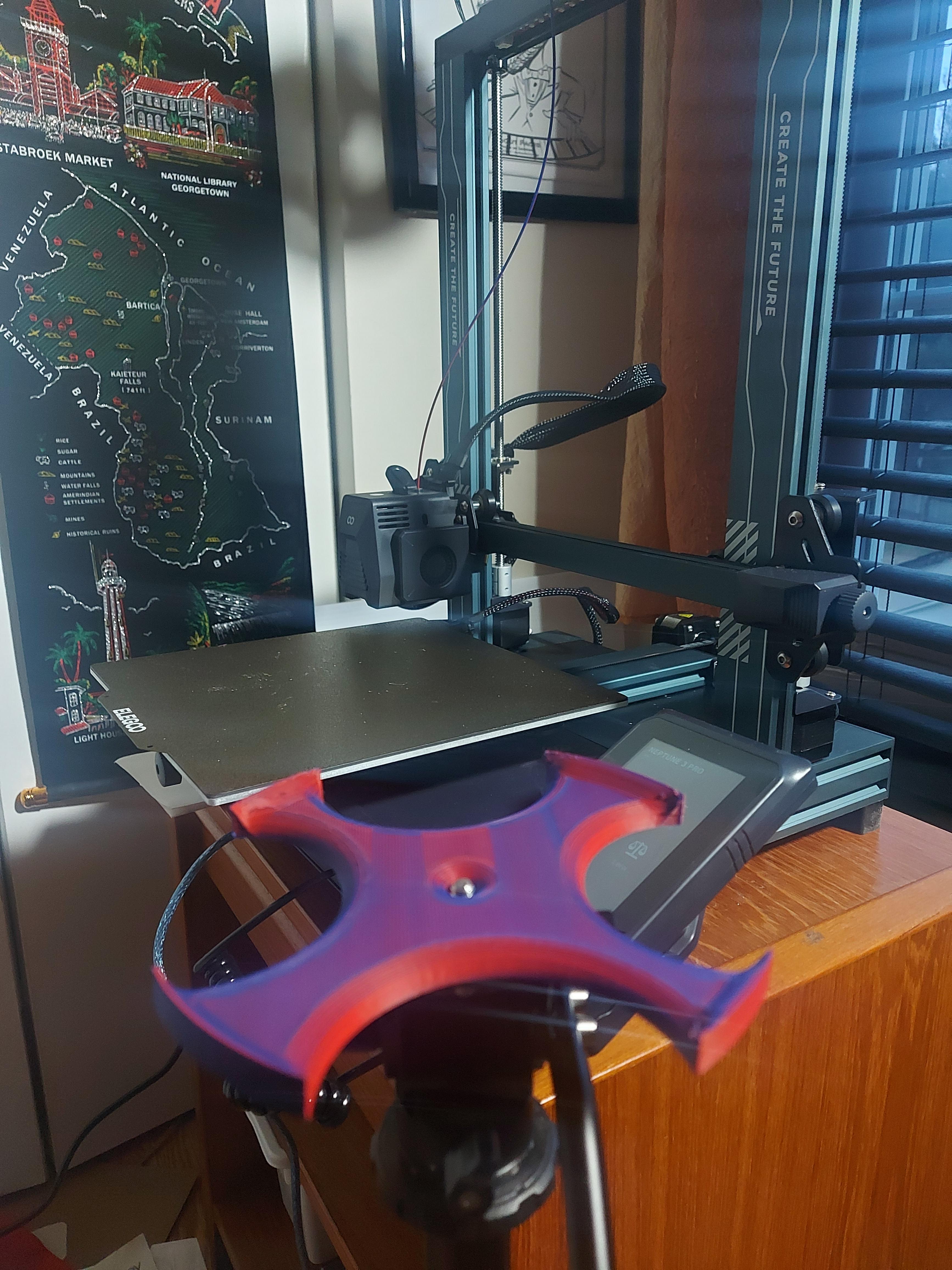 Turntable Holder with Tripod Hole.stl 3d model