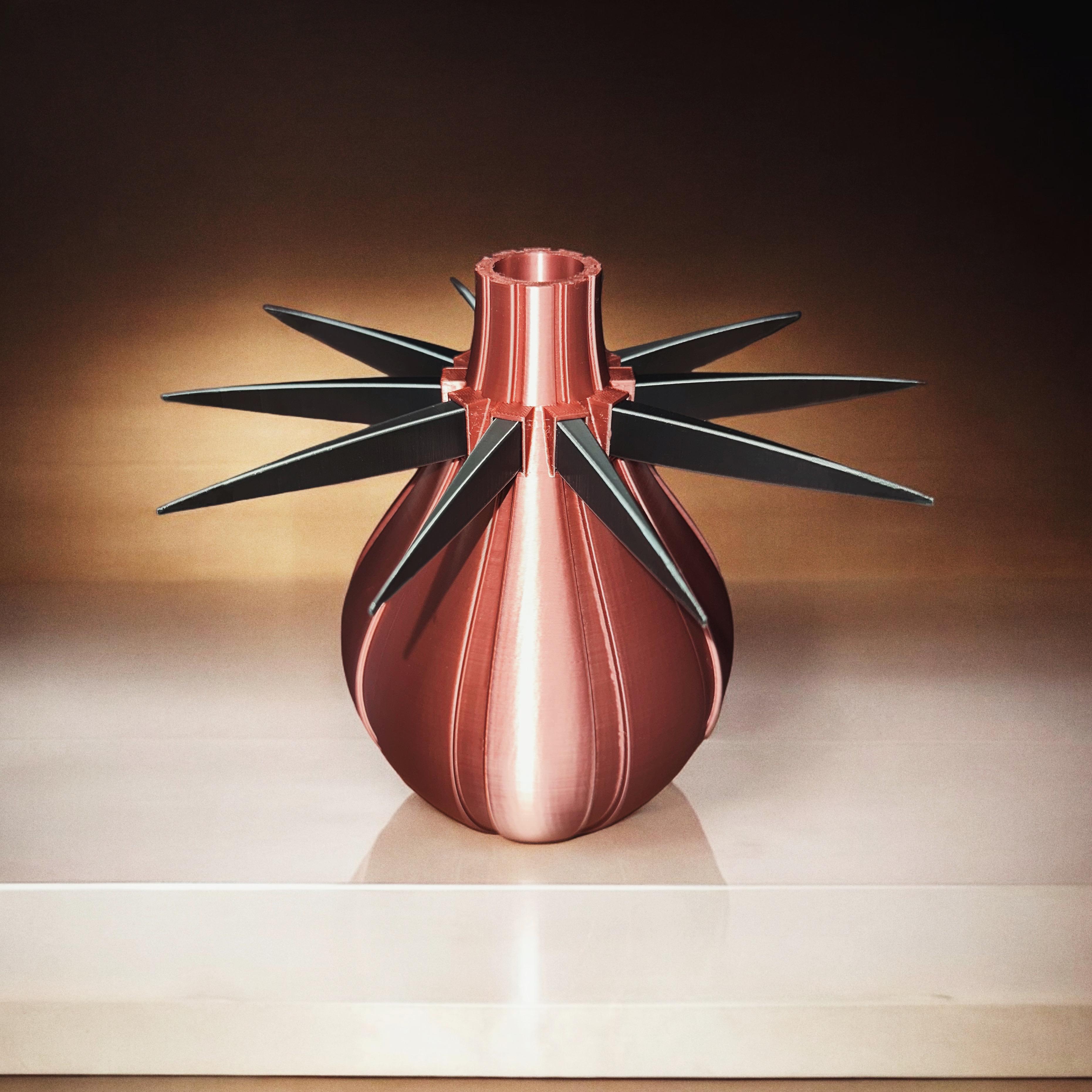 The Maven Vase, Modern and Unique Home Decor for Dried and Preserved Flower Arrangement  | STL File 3d model