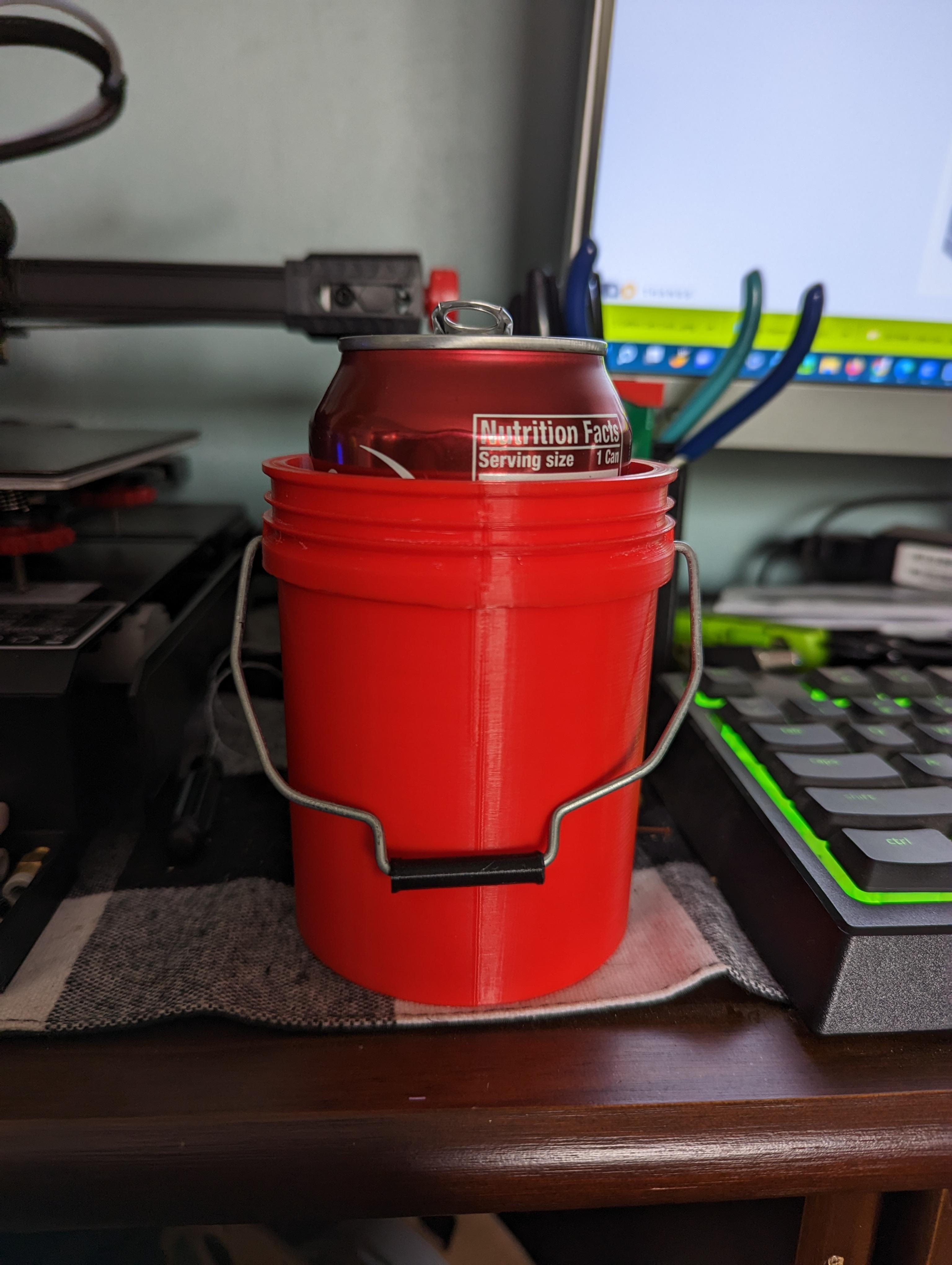 1:6 Scale Miniature Yeti Bucket With Lid 3D Printed 