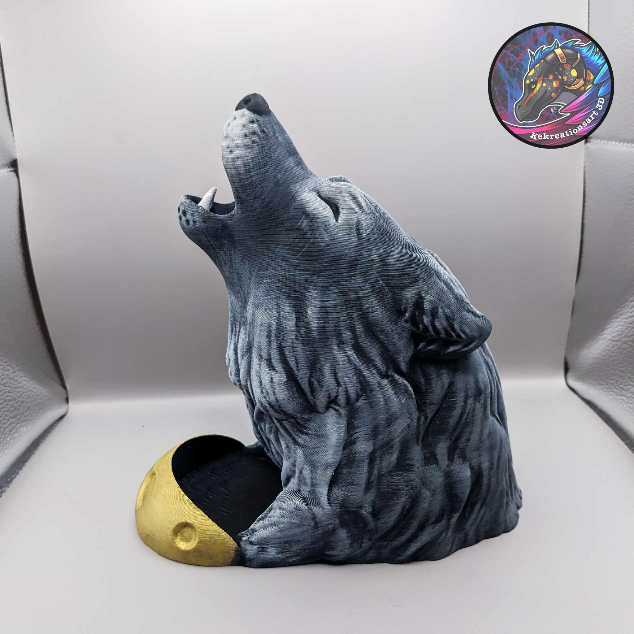 Howling Wolf Dice Tower 3d model
