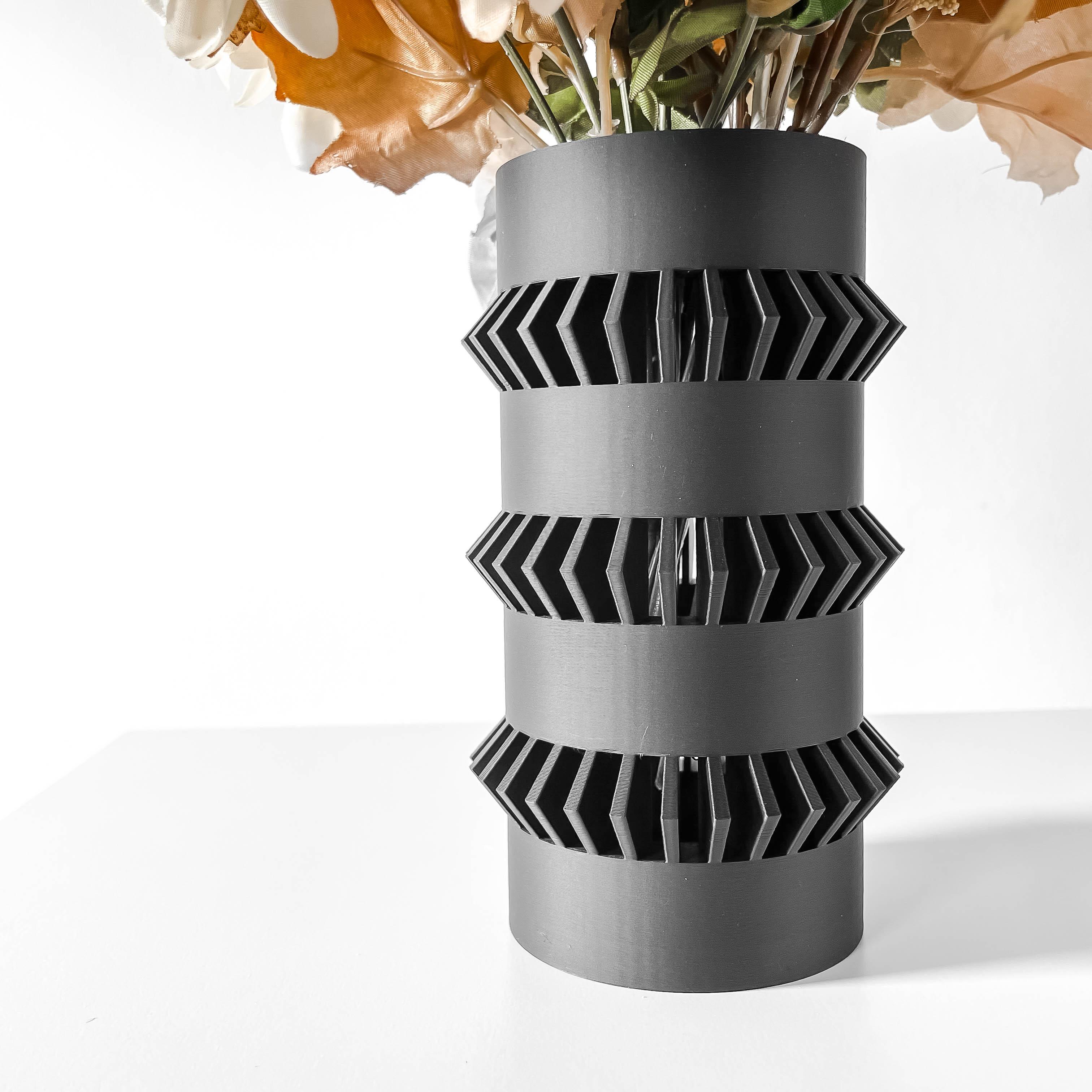 The Curn Vase, Modern and Unique Home Decor for Dried and Preserved Flower Arrangement 3d model
