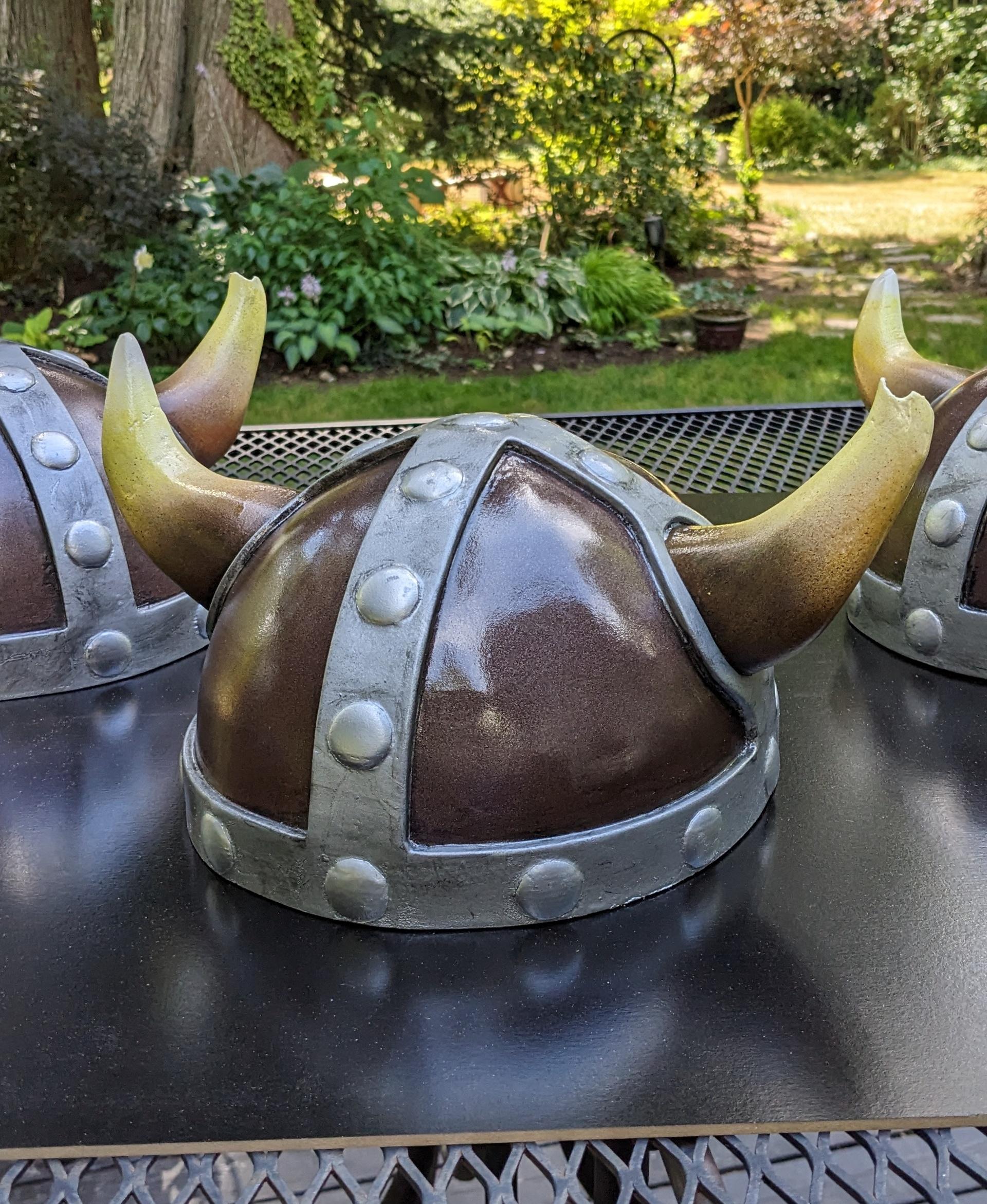 Viking Helmet (horns inside).stl - Viking Helmets - 3d model