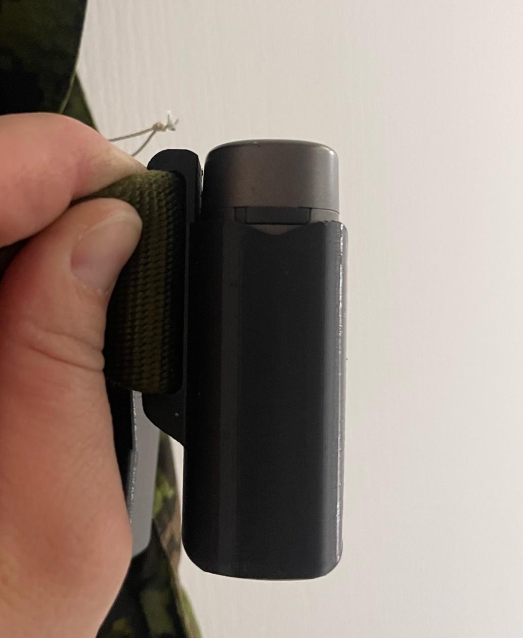 Olight Baton 3 wireless charger belt holster.stl 3d model