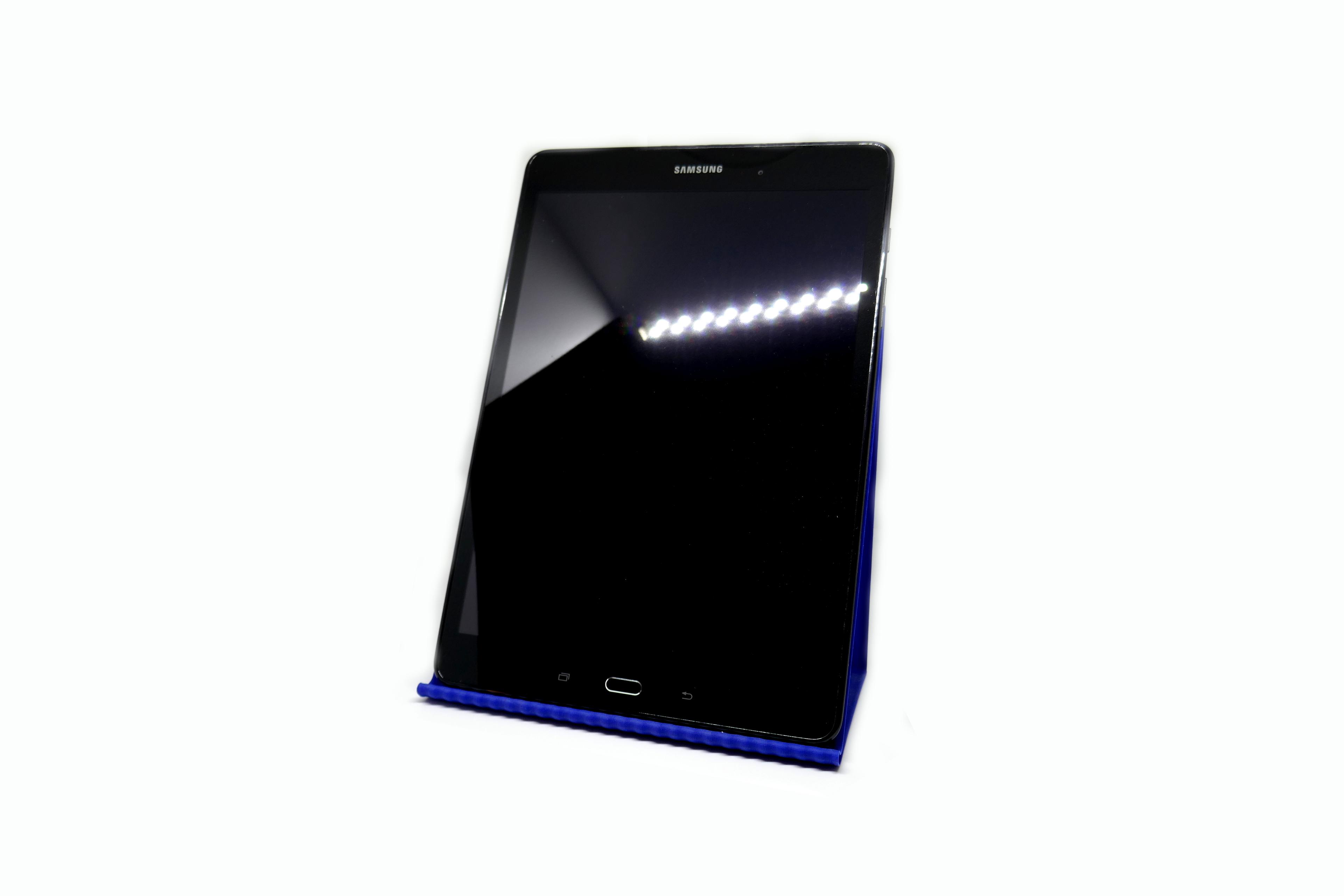 R!SE tablet 3d model