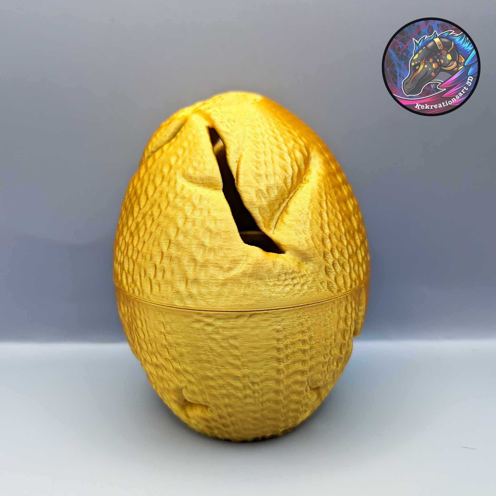 Cracked Mystery Dragon Egg 3d model