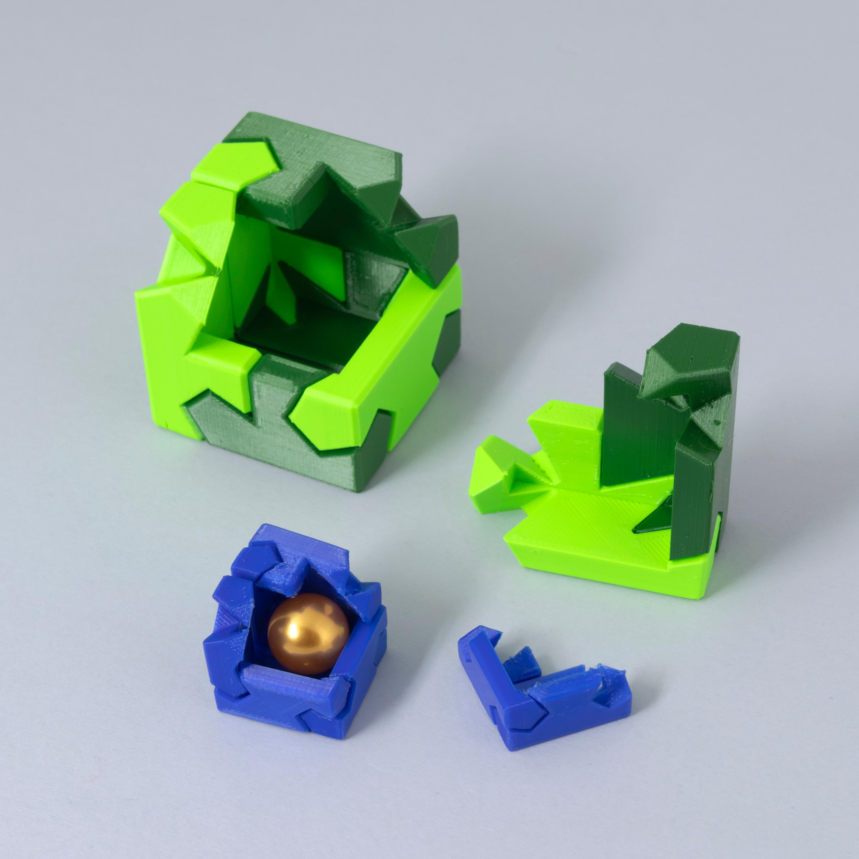 Tsugite 2x2 Hollow Cube 3d model
