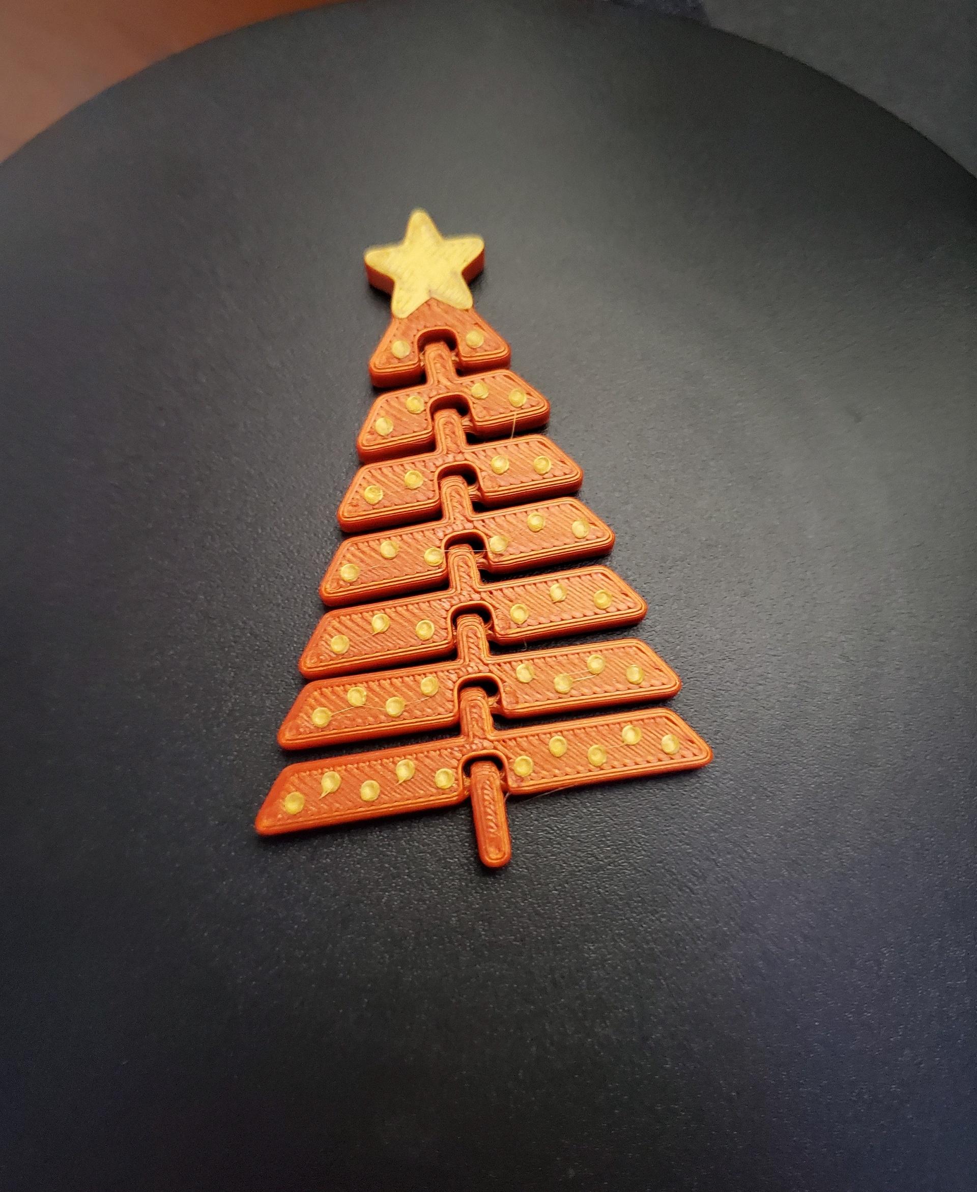 Articulated Christmas Tree with Star and Ornaments - Print in place fidget toys - 3mf - justmaker metallic orange - 3d model