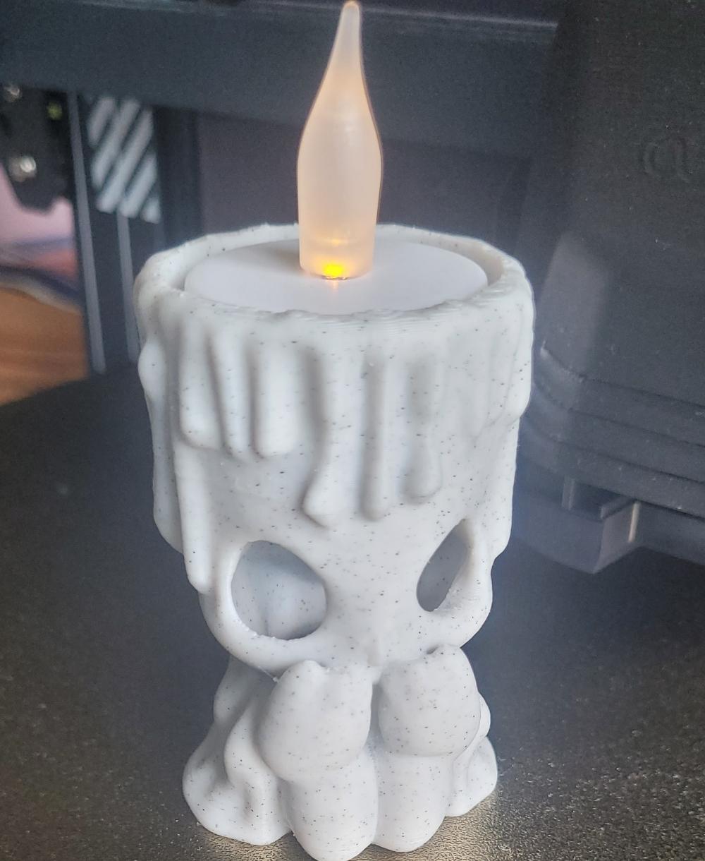 Cute Creepy Candle Holder - NO SUPPORTS needed 3d model