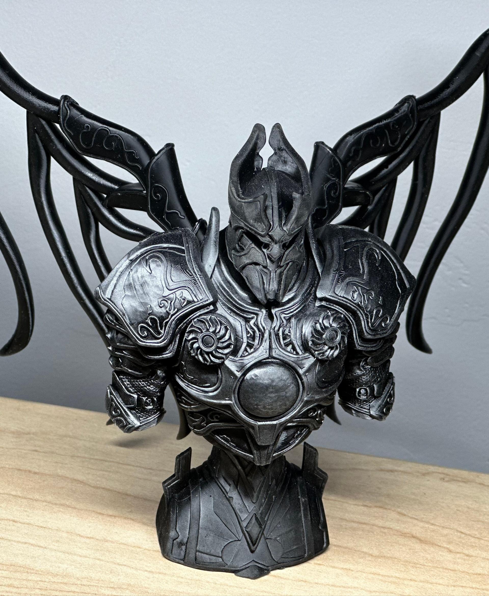 Imperius bust (Pre-Supported - Printer: Anycubic Photon Mono X 6Ks 
Resin: ABS-Like Resin Pro 2 (black) - 3d model