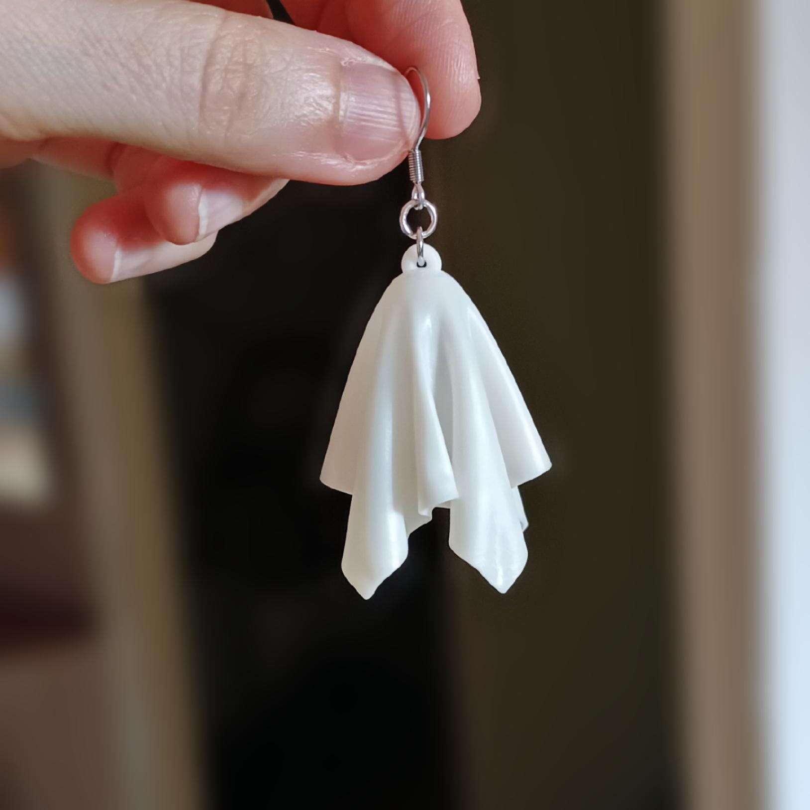 Ghost. Spooky lightweight Halloween earring.  3d model