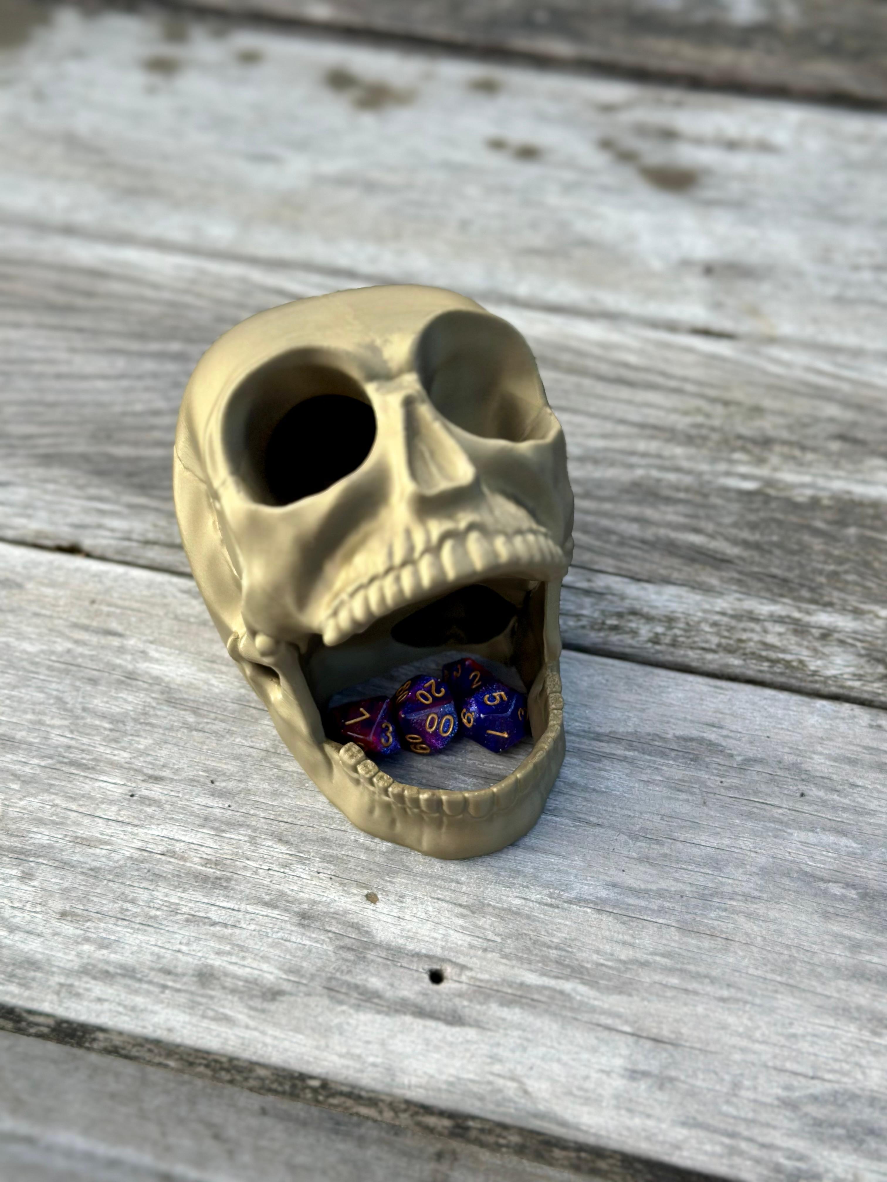 Screaming Skull Dice Tower / No Supports 3d model