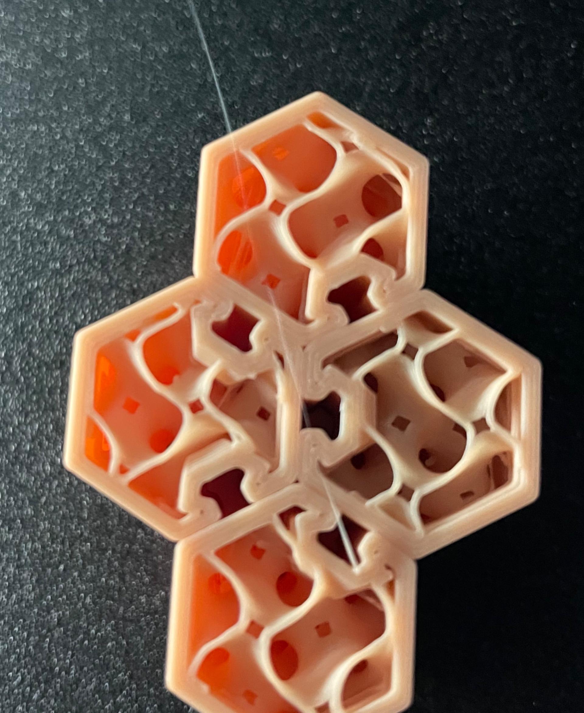 Easy Print Fexahidget - no way this is going to be not fused … will try a completely different filament in case this issue is filament specific  - 3d model