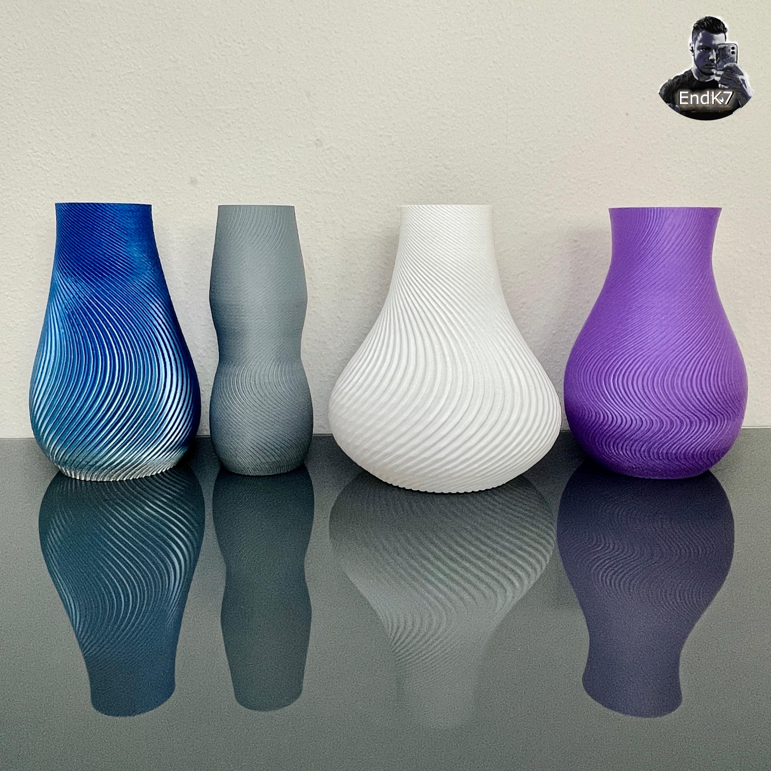 Spiral Vase Set Version two - 4 Designs 3d model