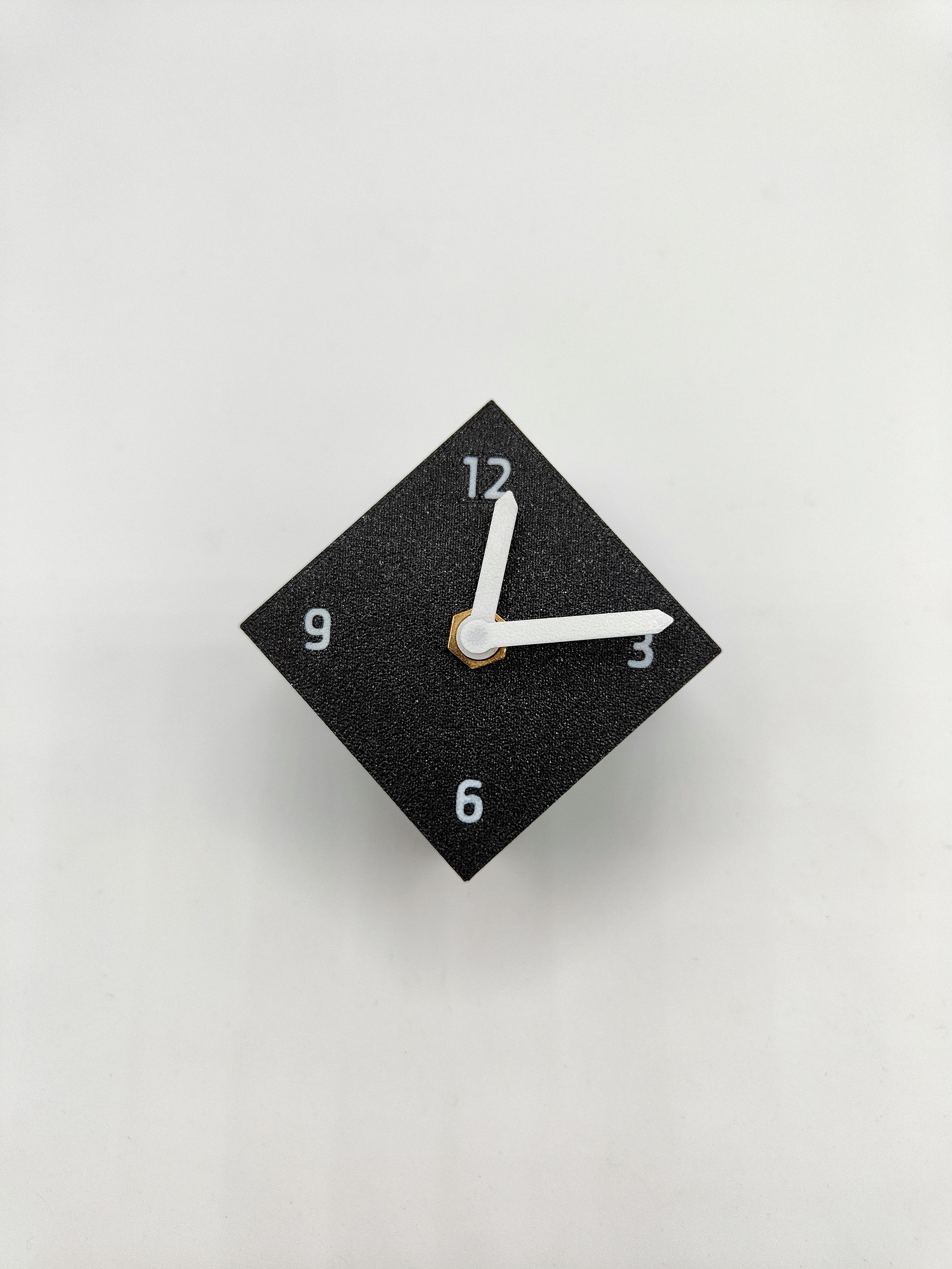 Qbe Clock 3d model