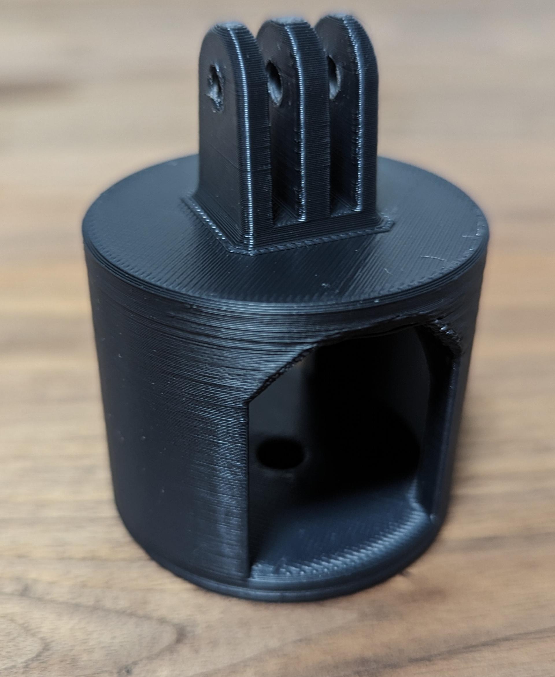 1/4" to Insta360 Mount - Printed part only. Note: the holes at the top have been tapped with an M5x0.8mm tap. - 3d model