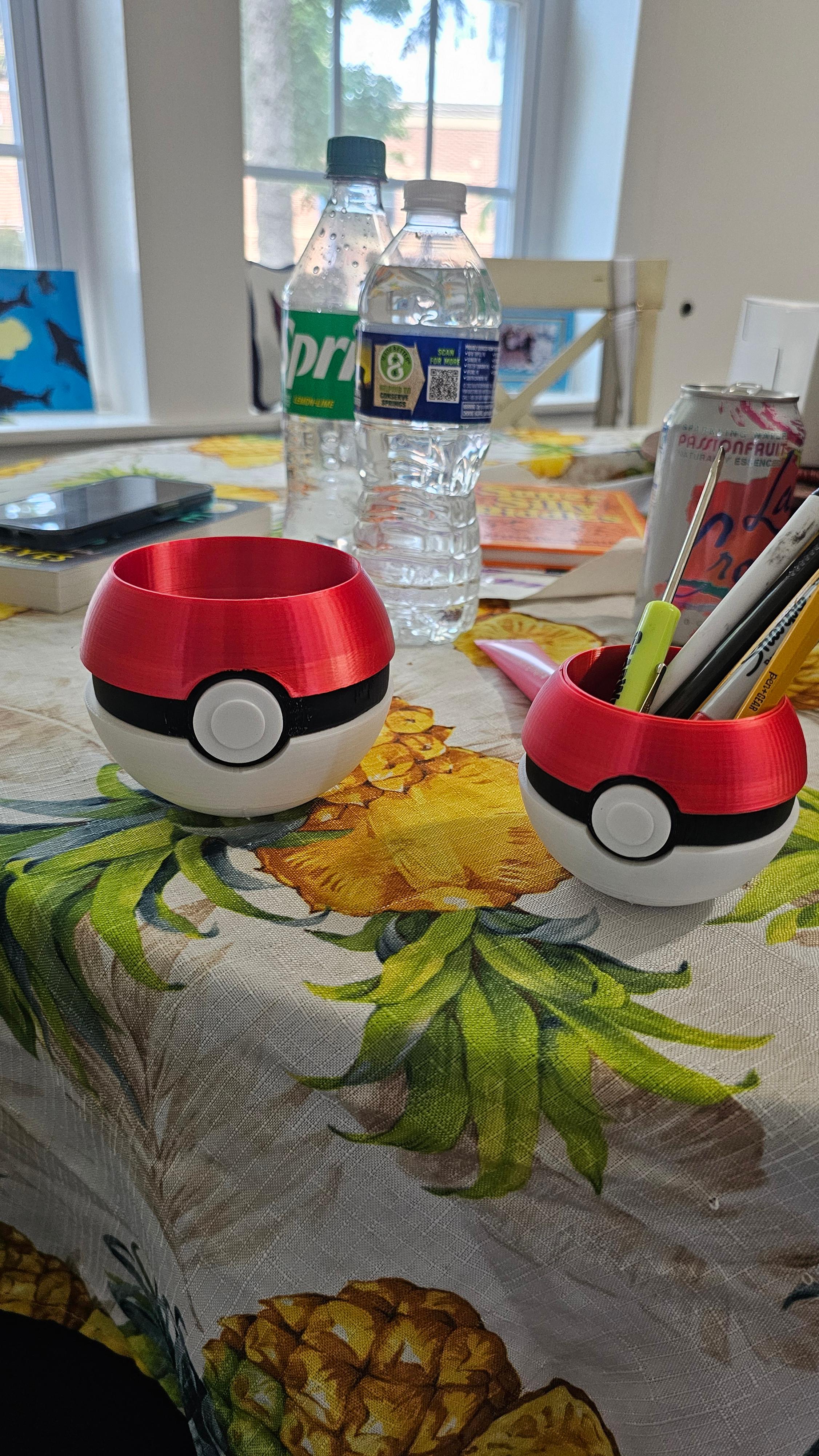 Pokéball Pen Holder – 3D Print File 3d model