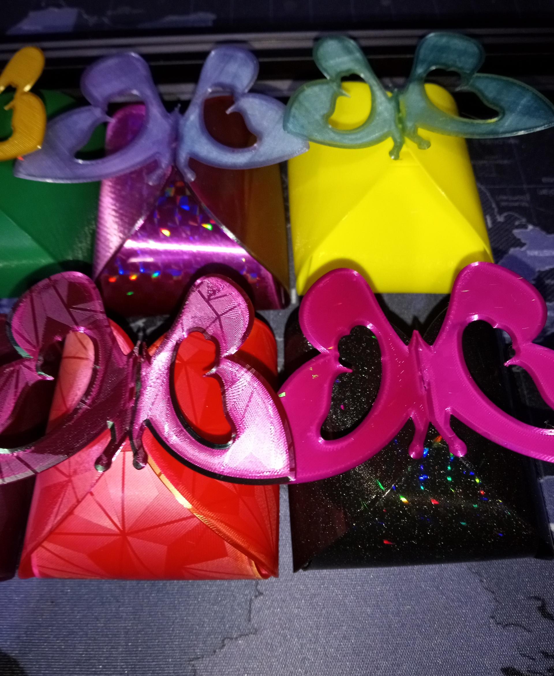 Folding Butterfly Gift Box - printed in many colors on holographic plates  - 3d model