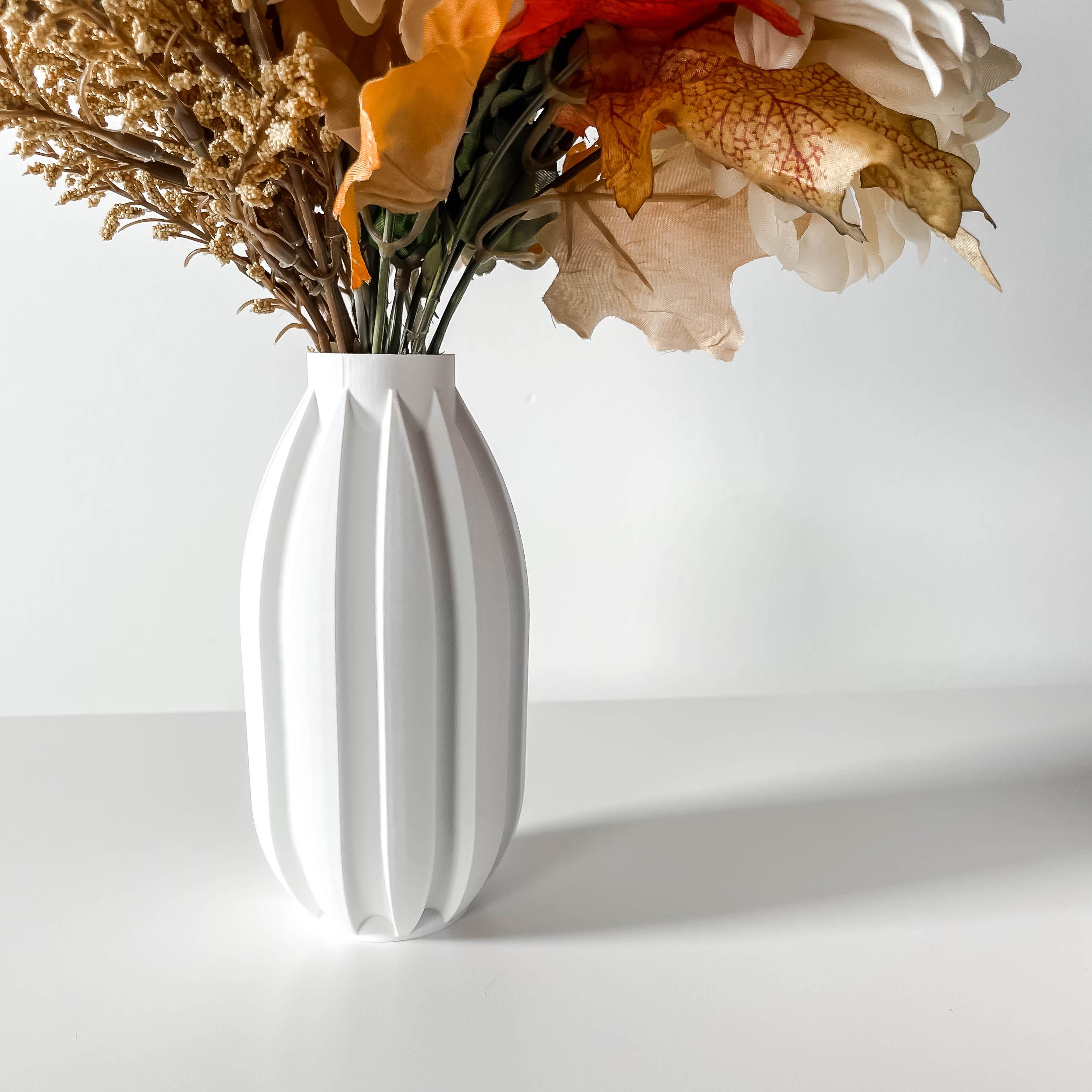 The Akin Vase, Modern and Unique Home Decor for Dried and Preserved Flower Arrangement  | STL File 3d model
