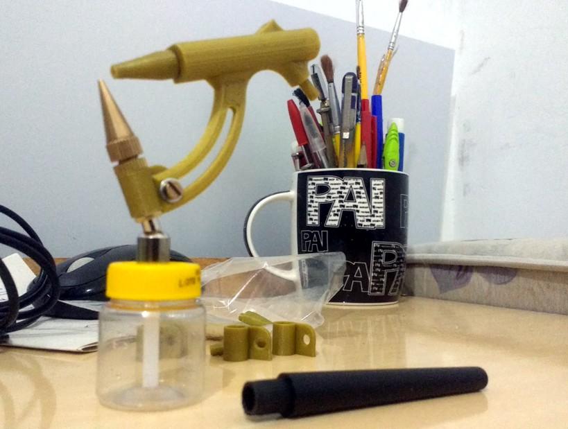 full_airbrush_p1.STL 3d model