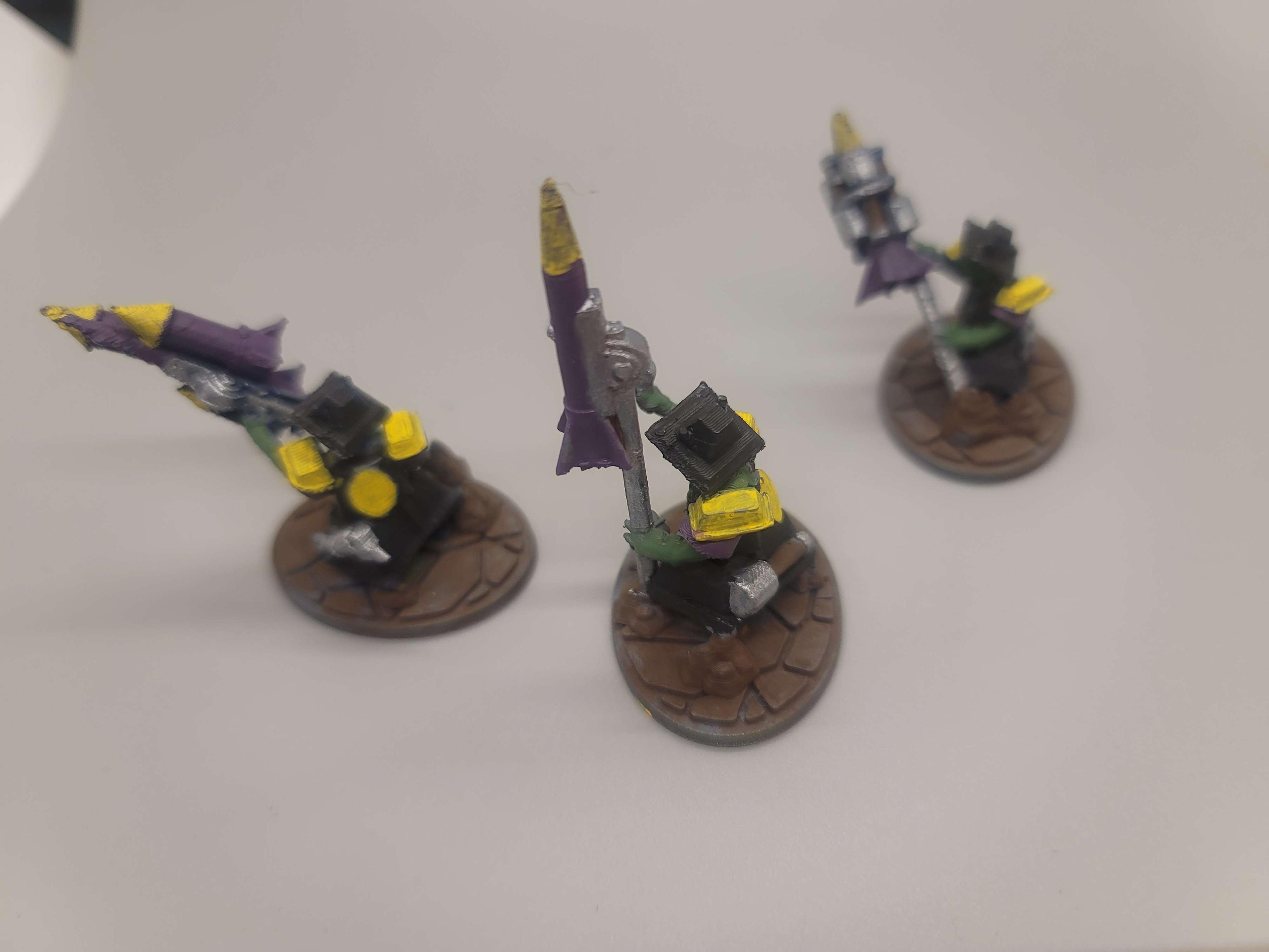 FHW Zorblin Heavy Weapons team with Missles 3d model