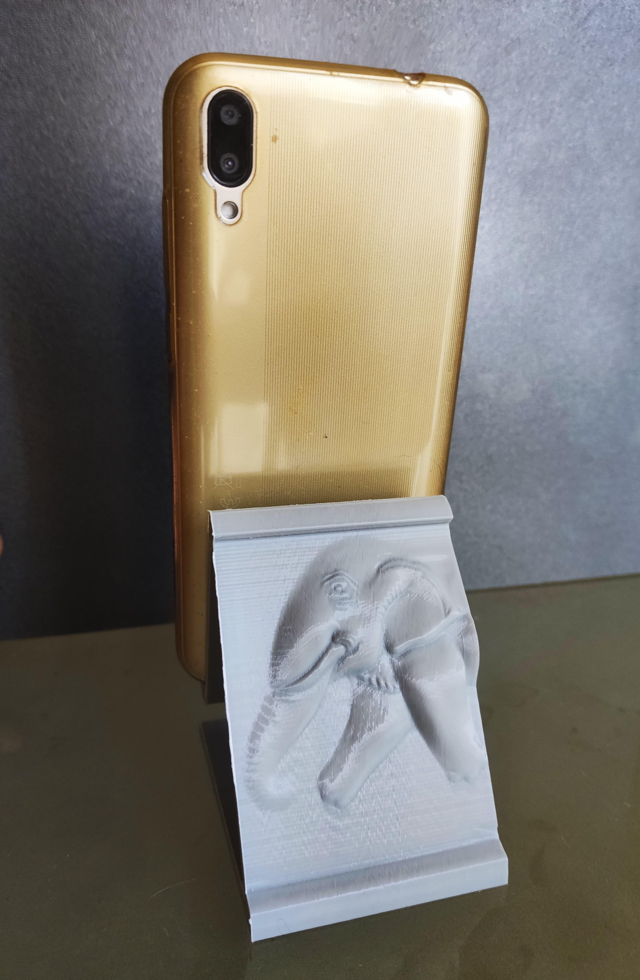 Phone Stand Elephant 3d model