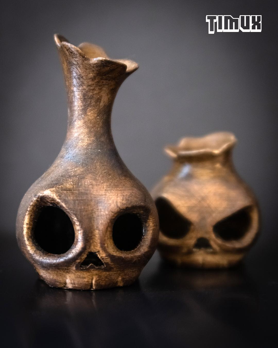 PACK OF 4 SKULL VASES 3d model