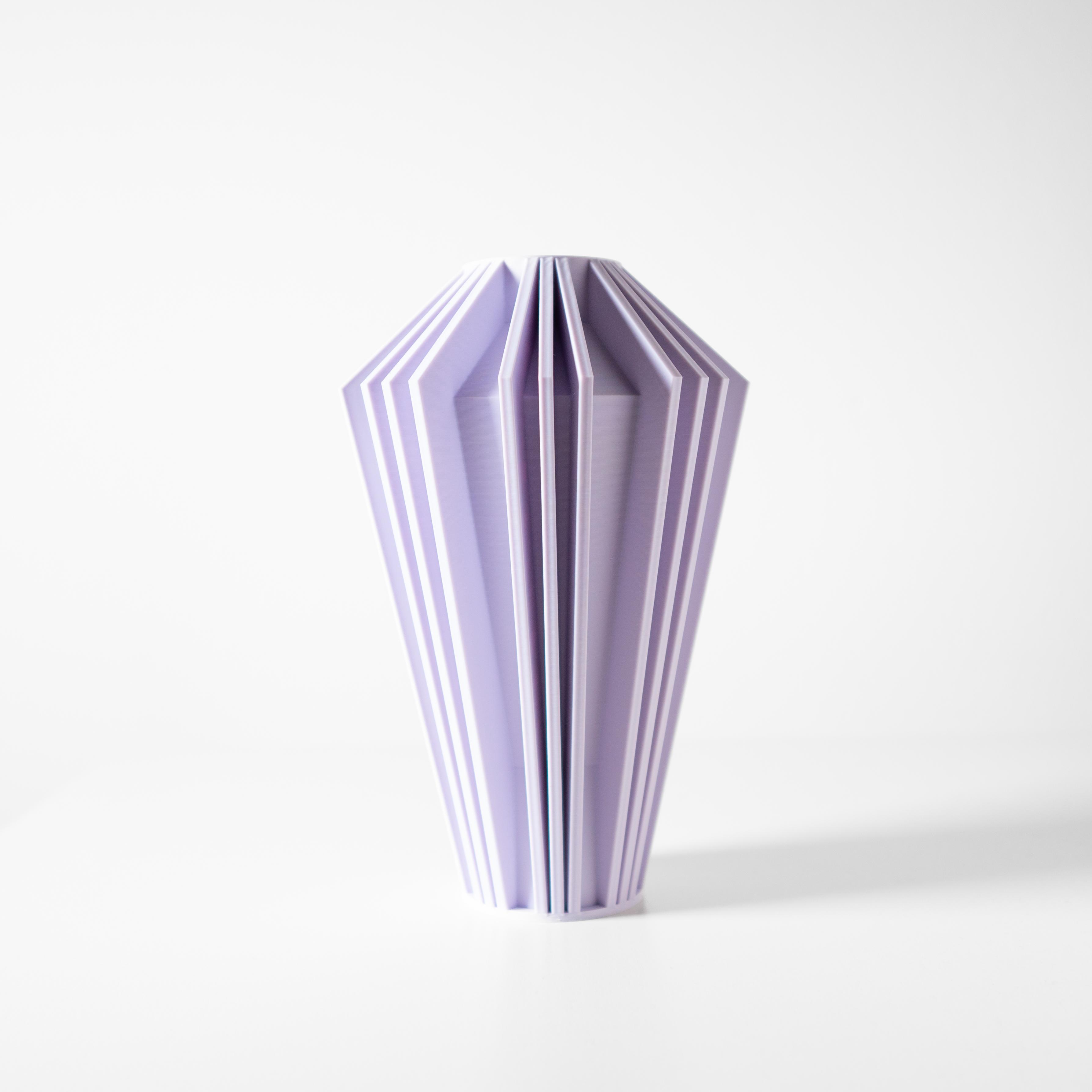 The Kimi Vase, Modern and Unique Home Decor for Dried and Preserved Flower Arrangement  | STL File 3d model